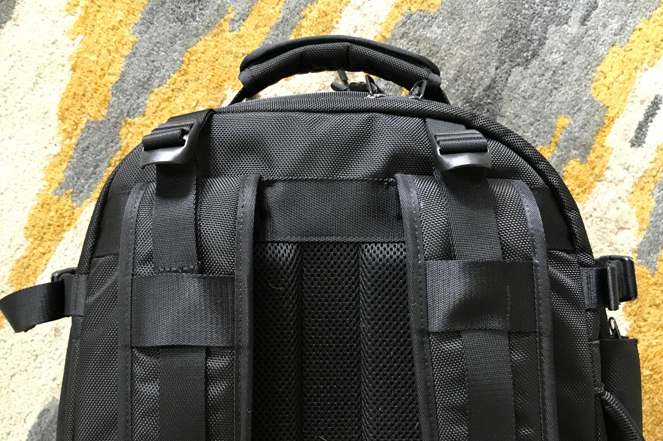 Aer Travel Pack Top Strap Adjustment