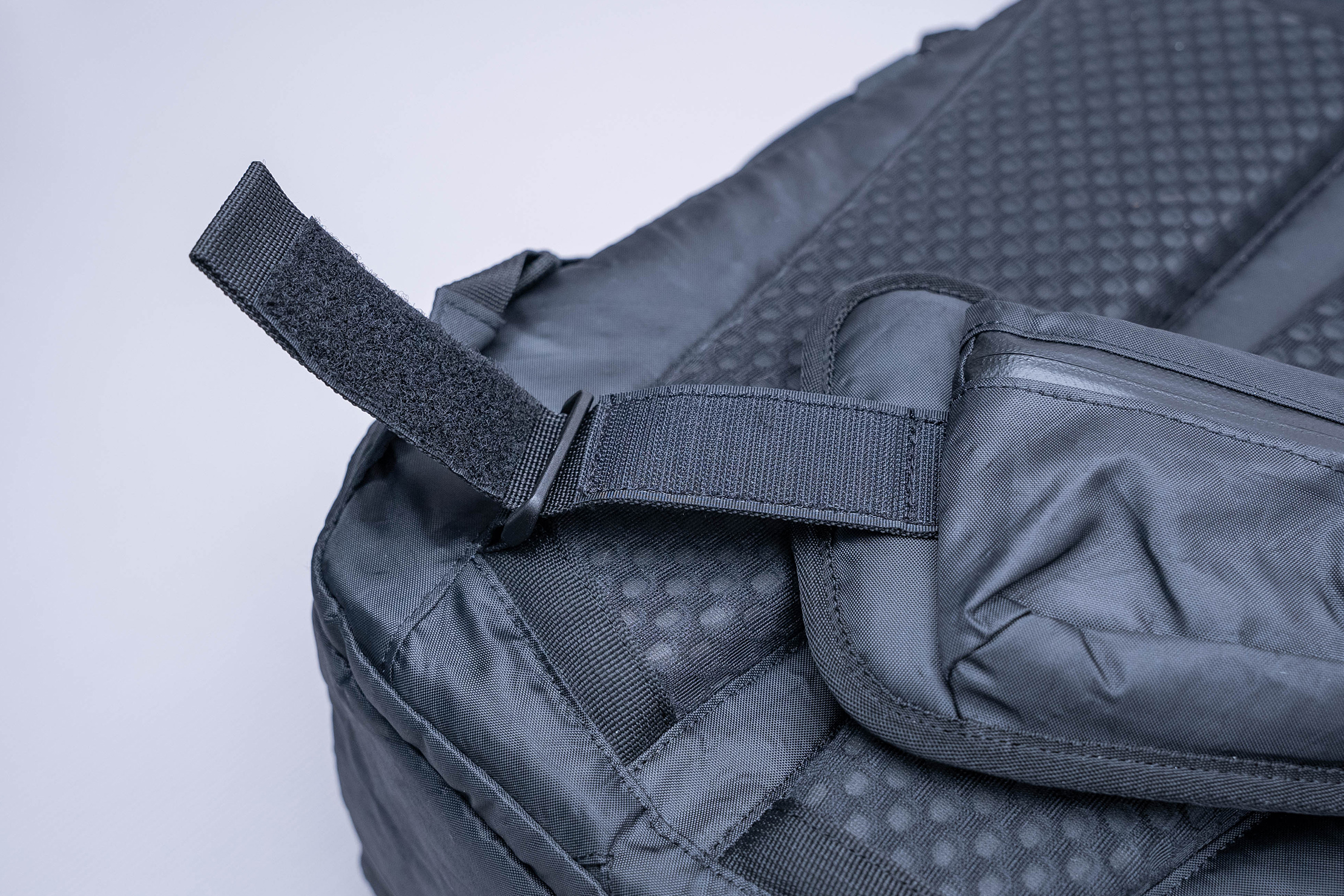 Tortuga Travel Backpack Pro 30L Hip Belt Velcro