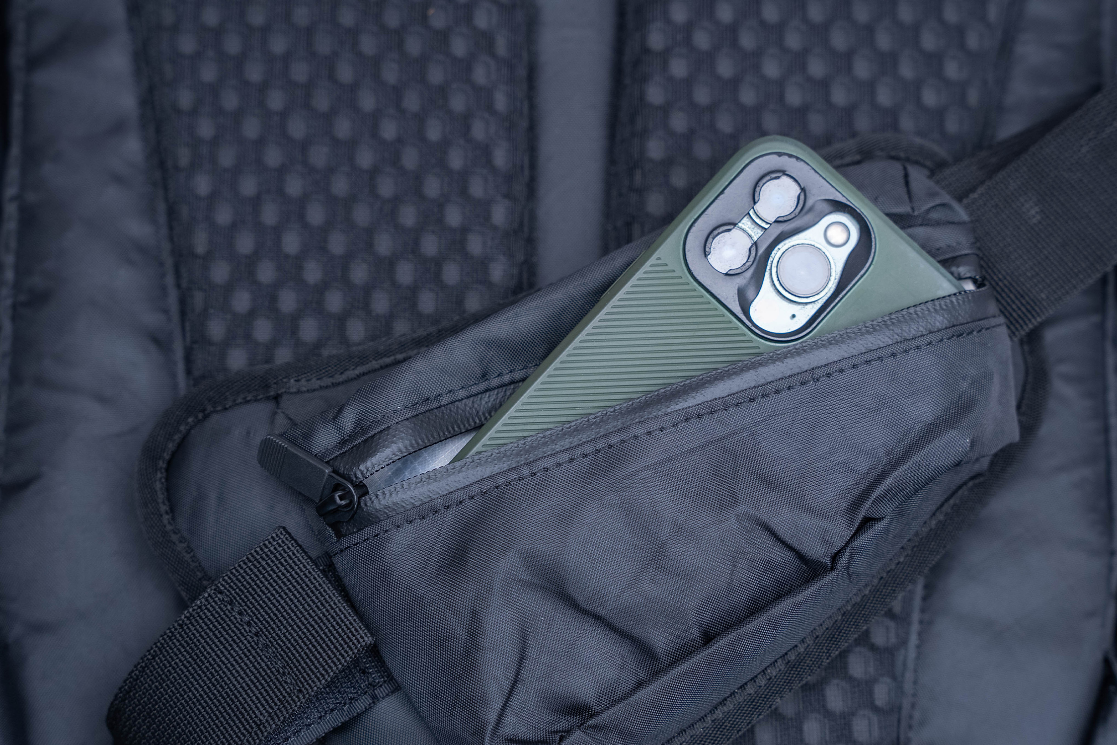 Tortuga Travel Backpack Pro 30L Phone Pocket 2