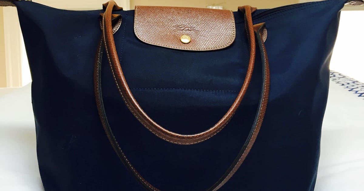 Kate Middleton's FOUR Longchamp Le Pliage Tote Bags