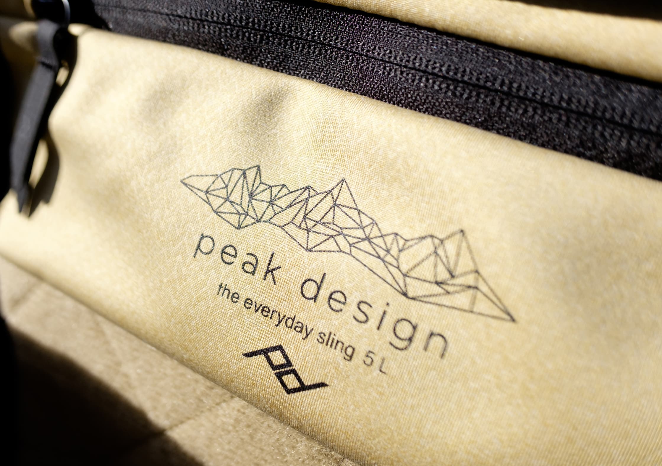 Peak Design Everyday Sling 5L Tan Interior