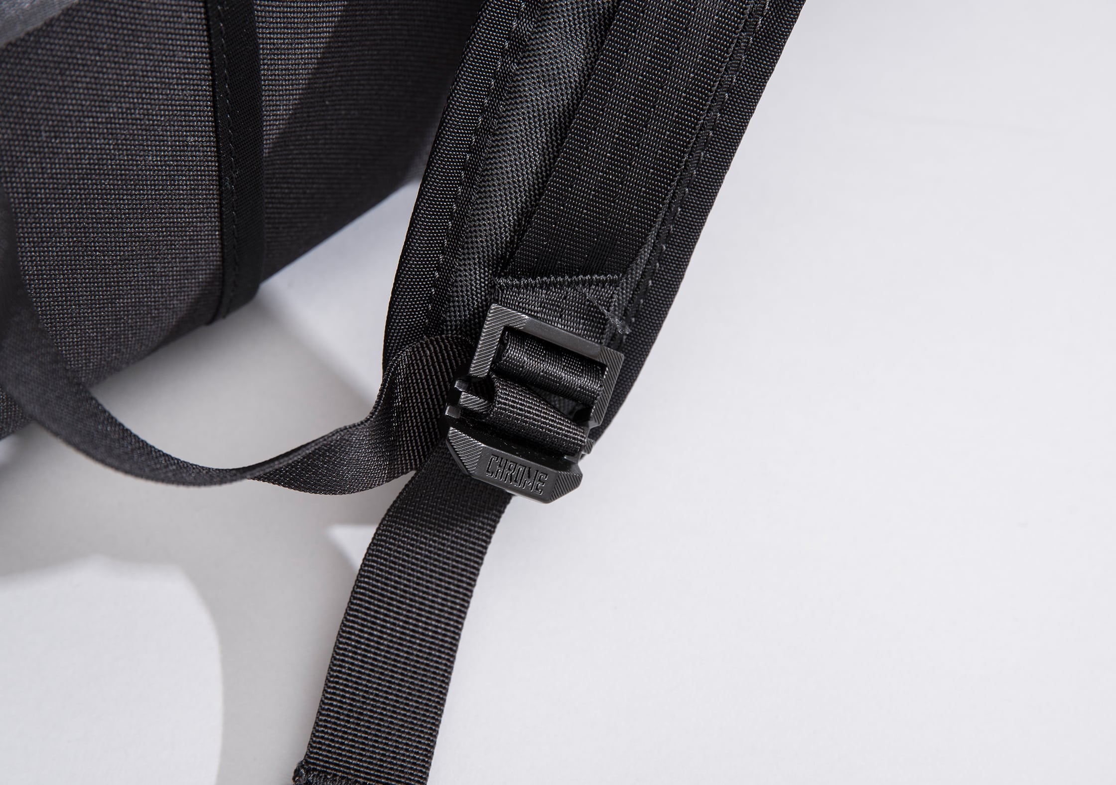 Chrome Niko Adjustable Straps