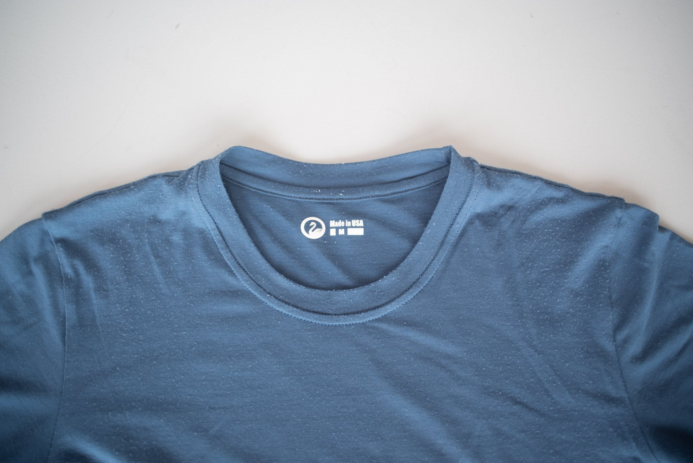 Outlier Runweight Merino Sea Blue T-shirt Neckline