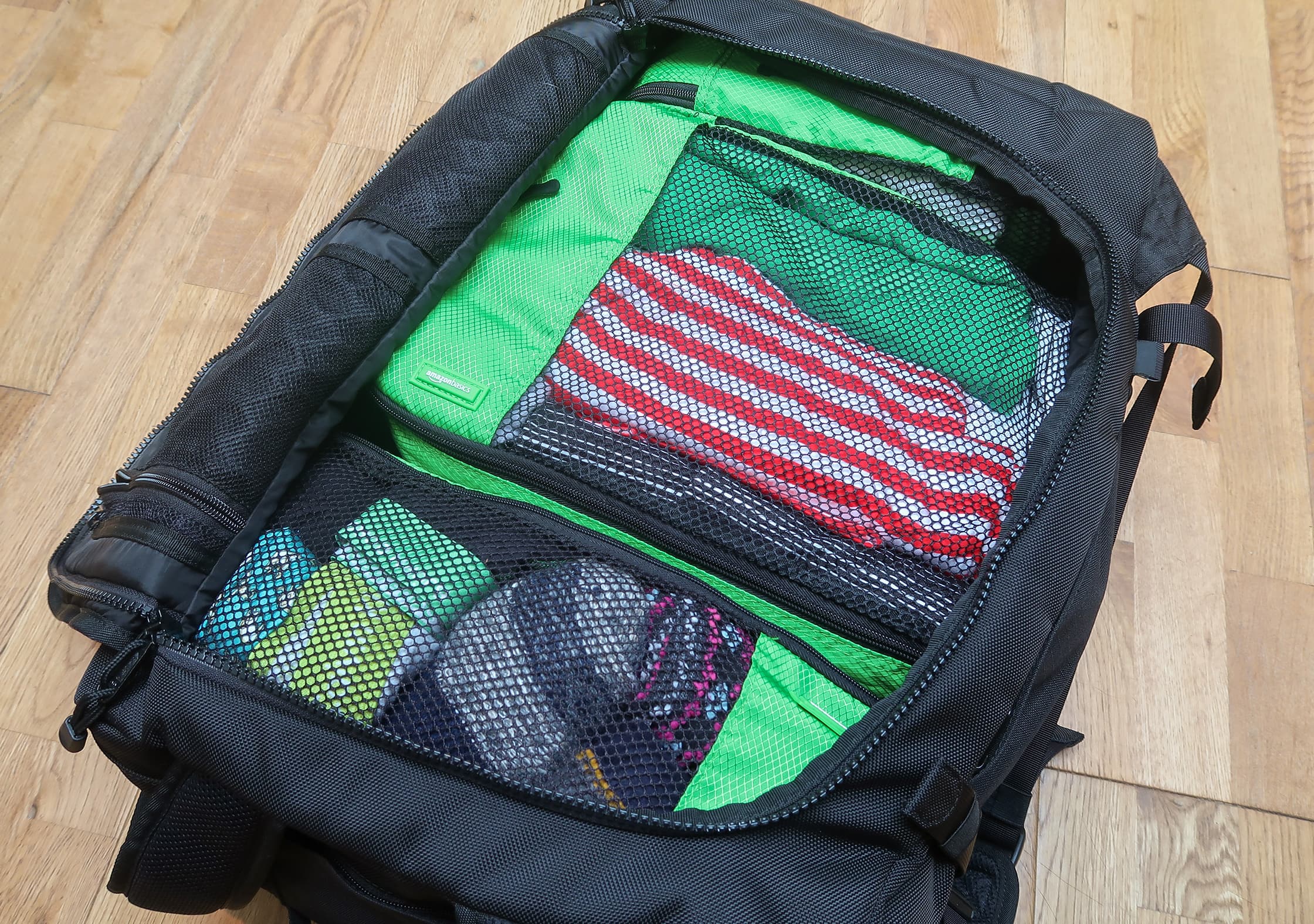 pack hacker packing cubes