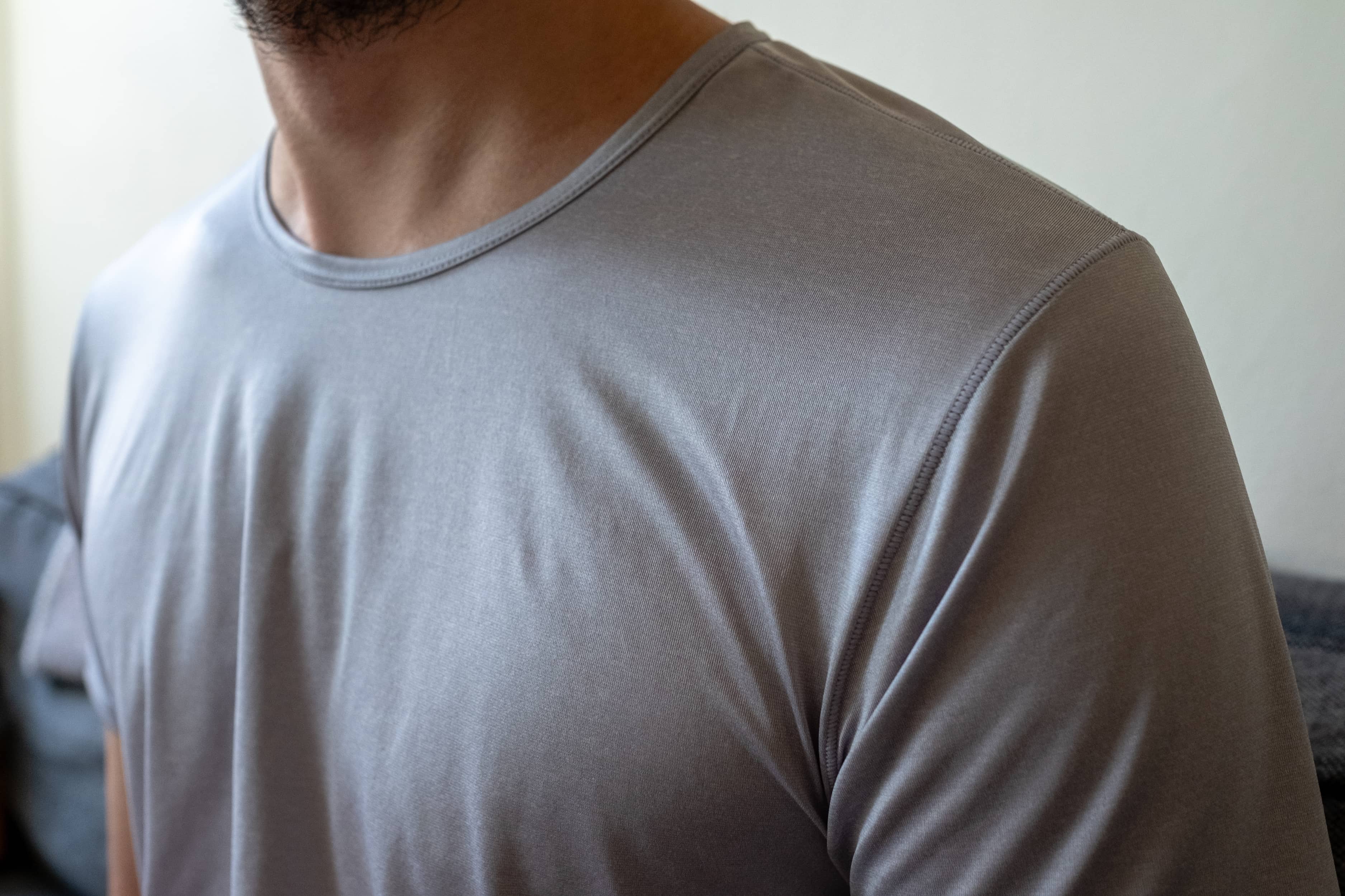 Uniqlo AIRism T-shirt Review