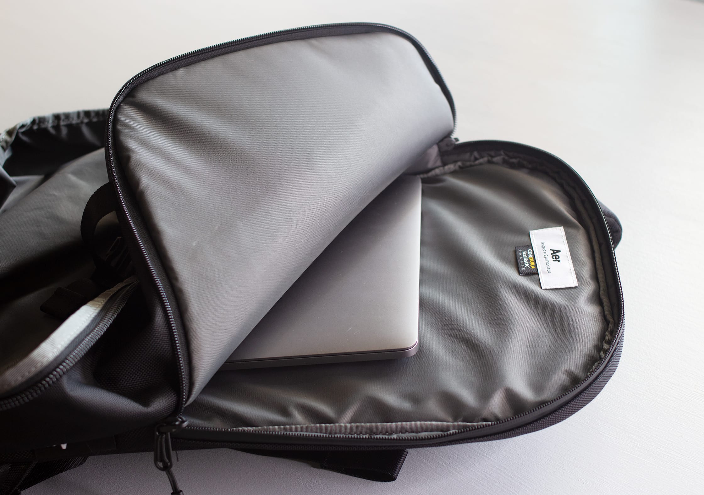 Aer Travel Pack 2 Laptop Compartment