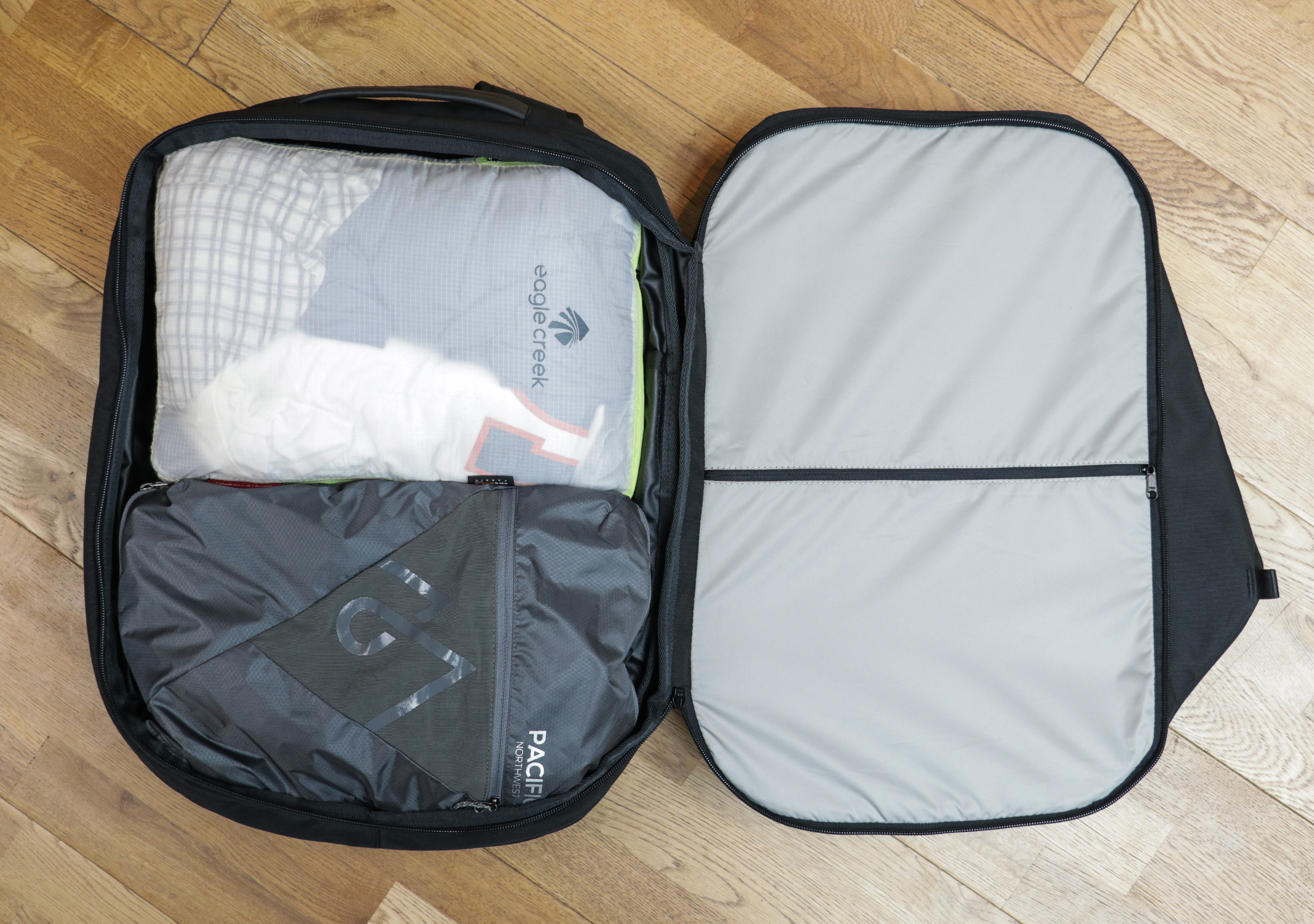 Inside The Main Compartment Of The OPPOSETHIS Invisible Carry-On