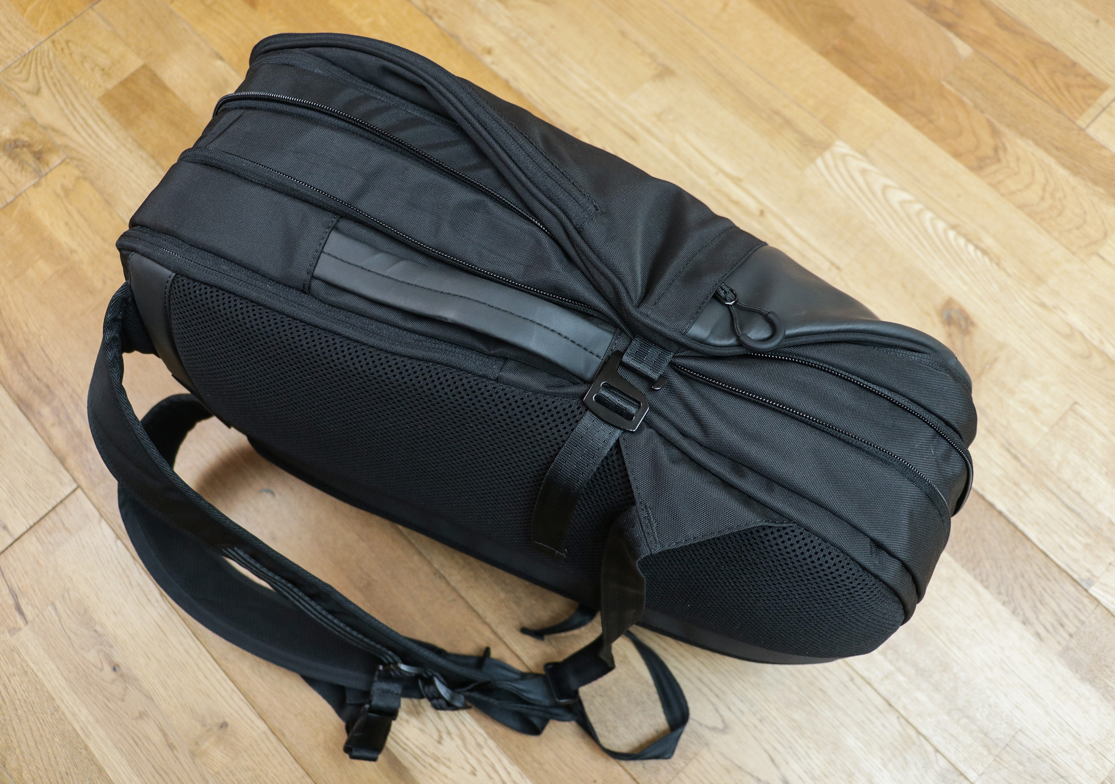 OPPOSETHIS Invisible Carry-On Compression System