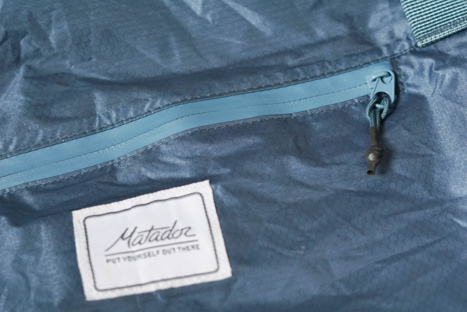 Matador Transit30 Duffle Water Resistant Zipper