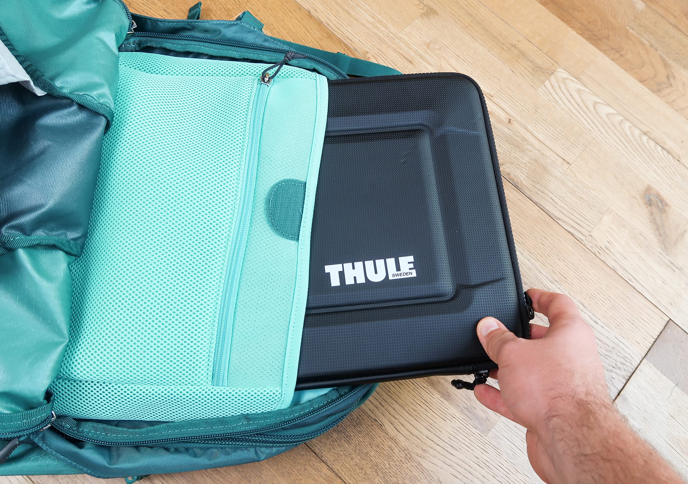 Thule Gauntlet 3.0 Laptop Sleeve In The Osprey Fairview