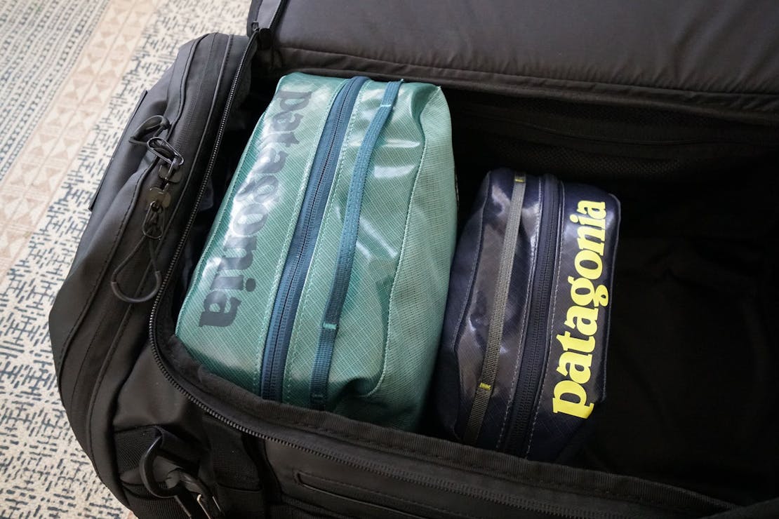 Patagonia Black Hole Cubes in Travel Backpack
