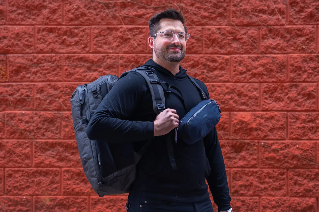 Digital Nomad Packing List Men's Standalone Bags and Organizers