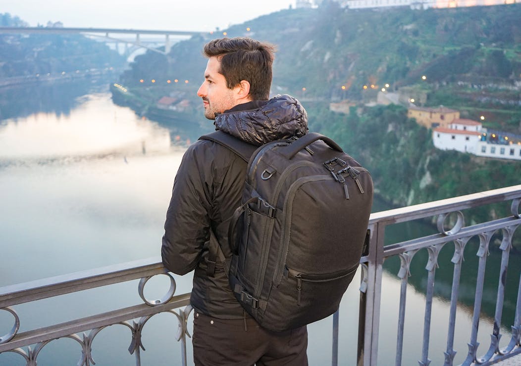 Tom Wahlin with the Aer Travel Pack 2 in Porto, Portugal