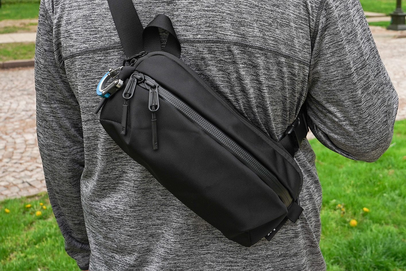 aer sf tech sling bag