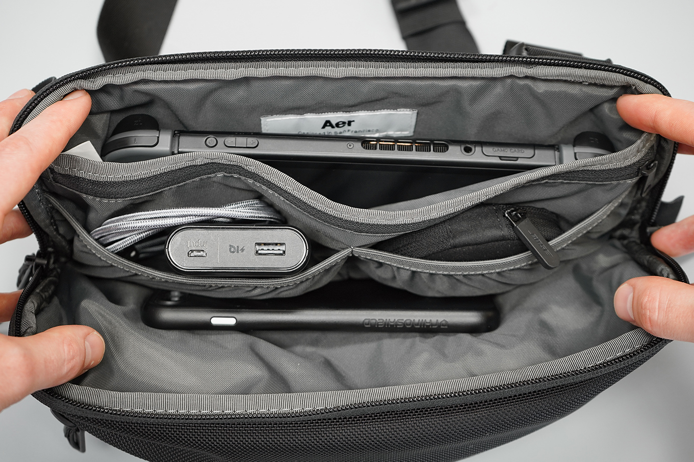Aer Day Sling 2 Review | Pack Hacker Aer Day Sling 2 Review | Pack Hacker
