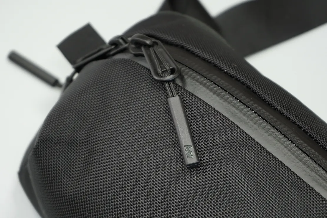 aer travel sling