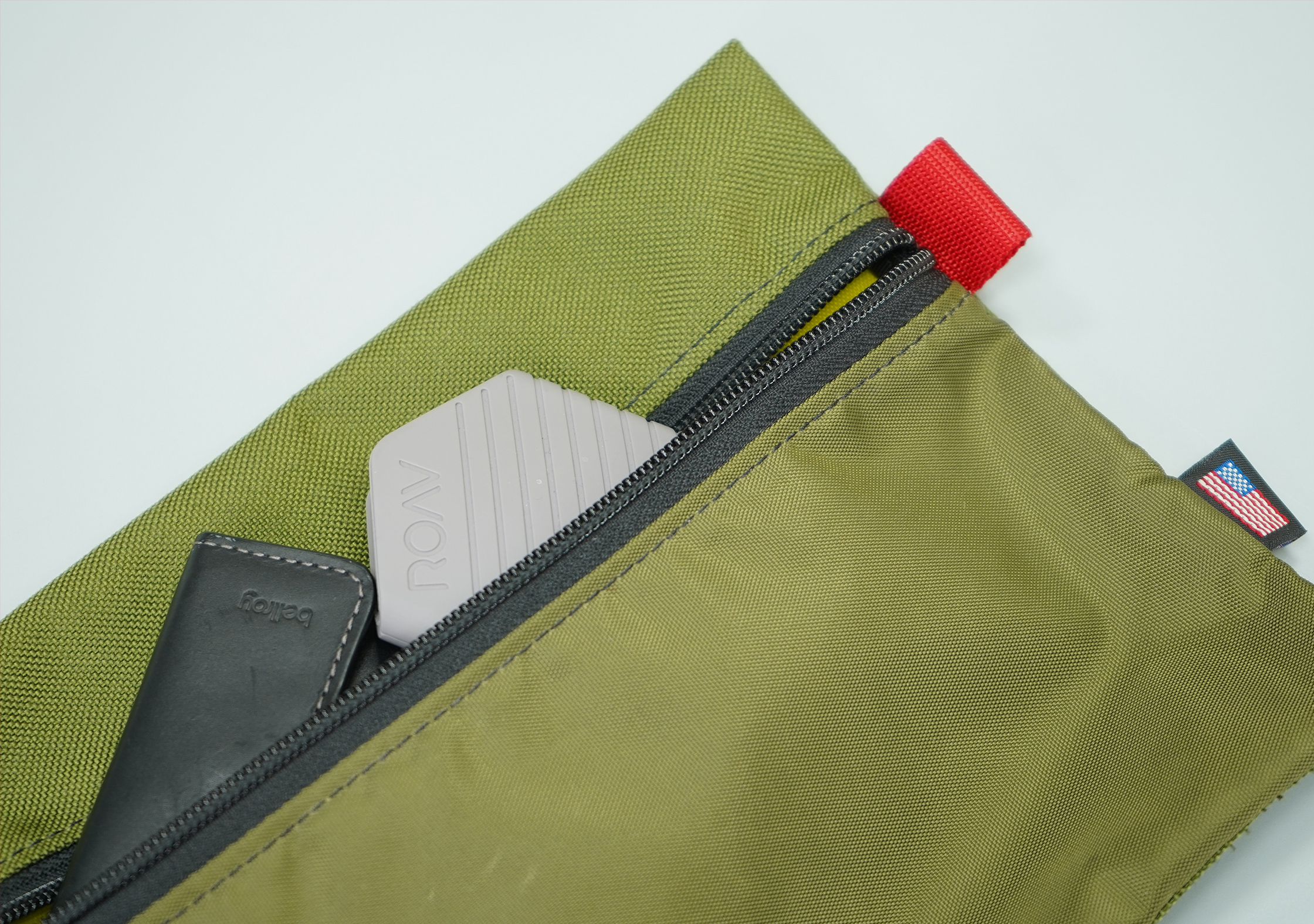 Topo Accessory Bags Full