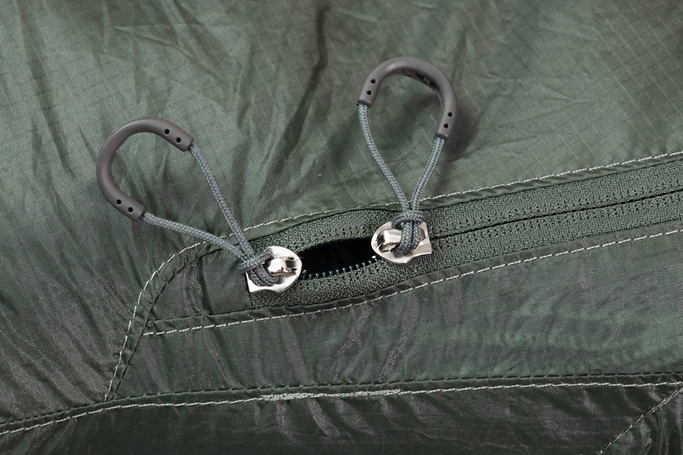 Osprey Ultralight Stuff Pack Zippers