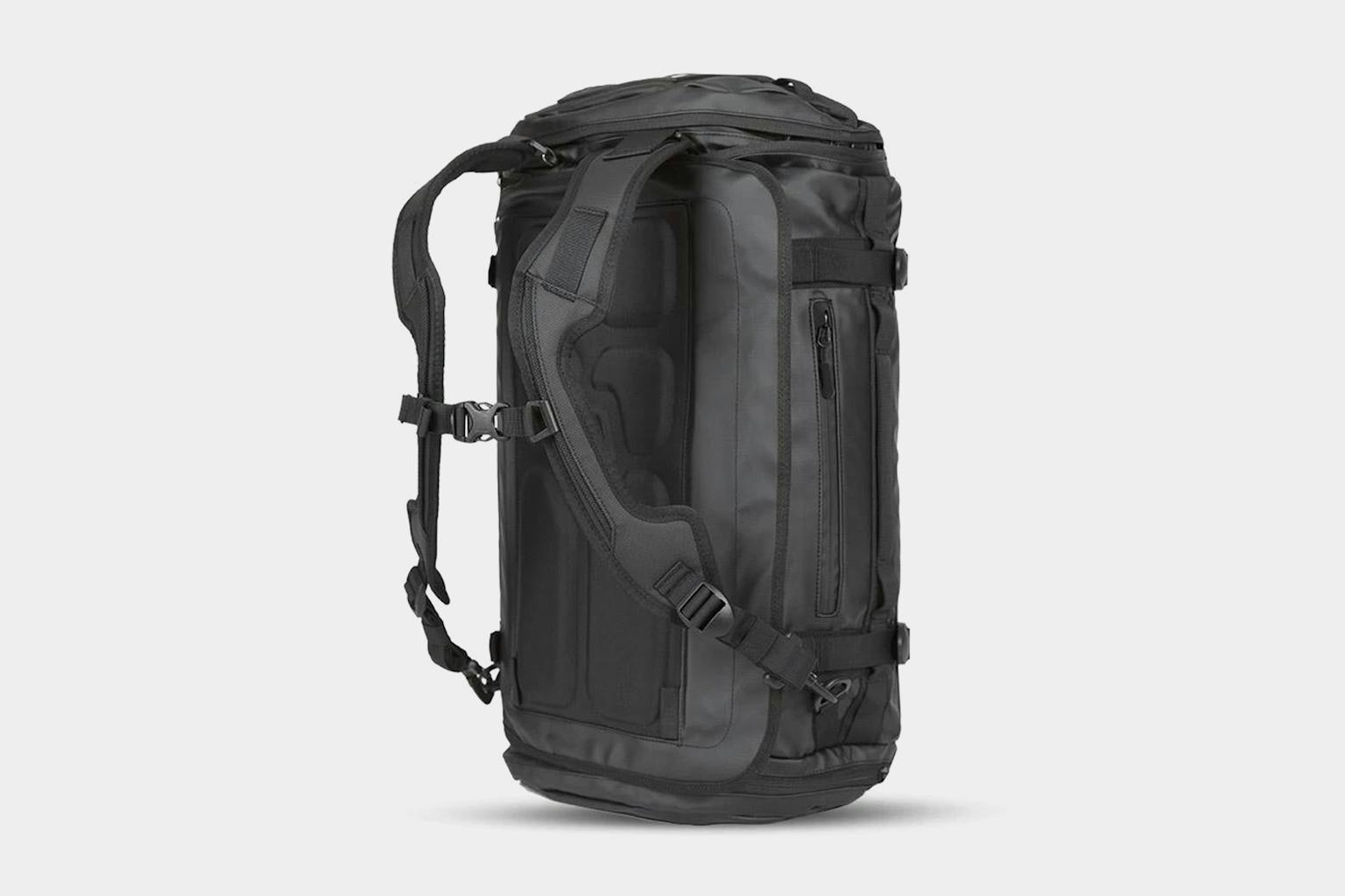 WANDRD HEXAD Carryall Travel Duffel Review Pack Hacker