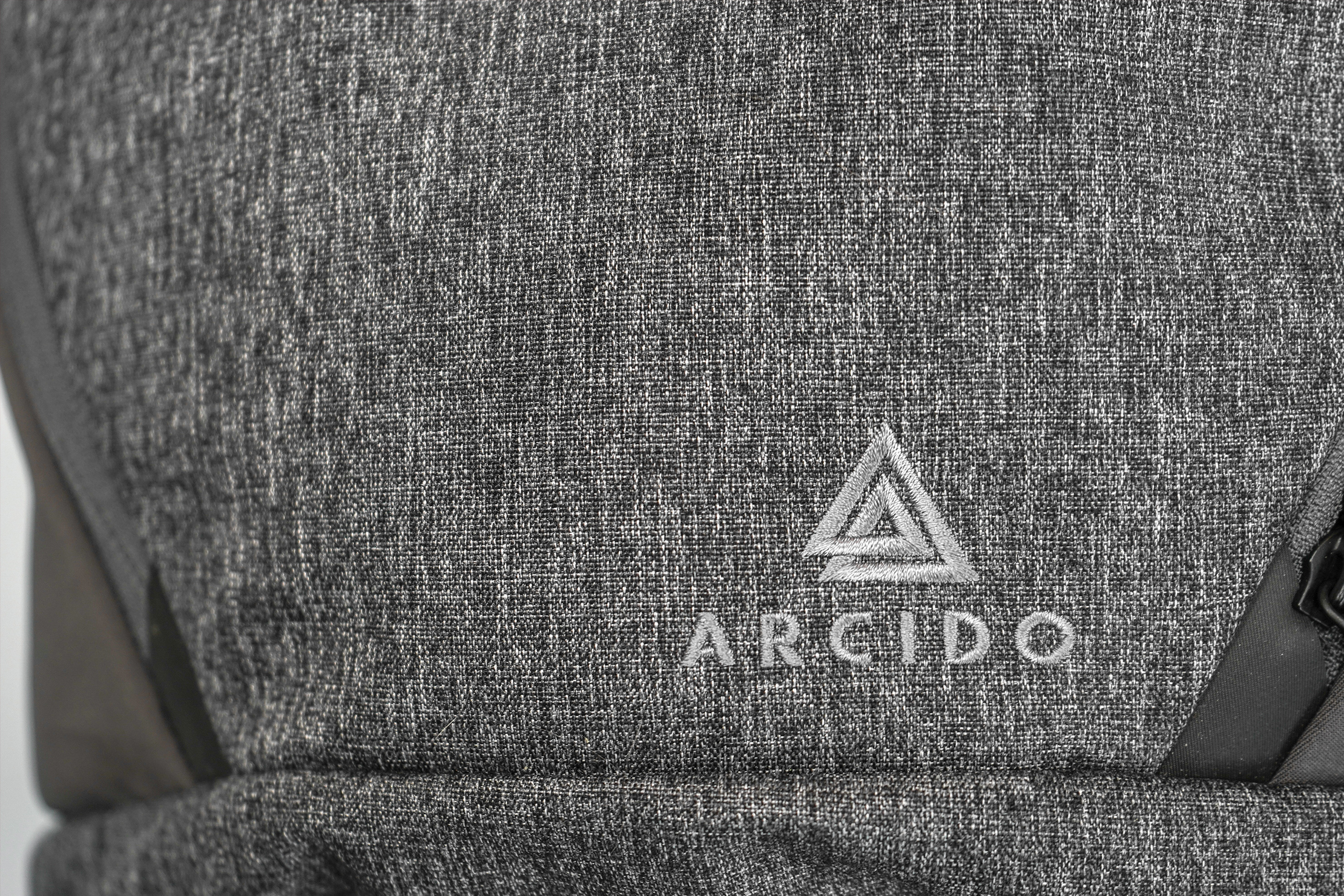 Arcido Vaga Front Logo