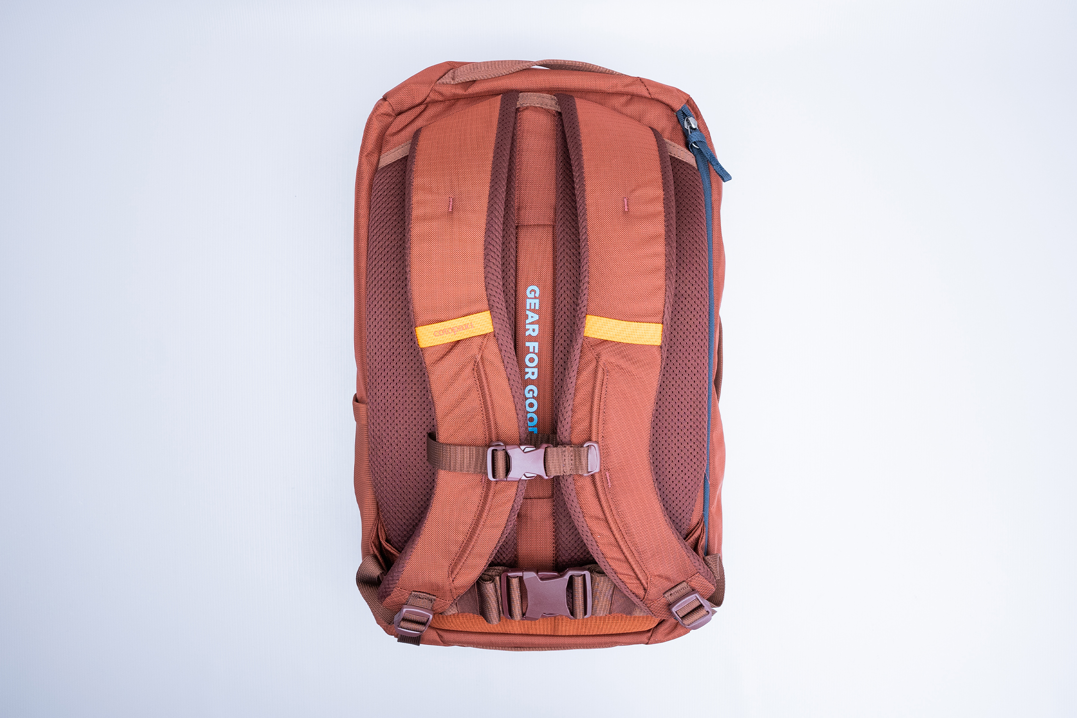 Cotopaxi Allpa 28L Travel Pack Harness System