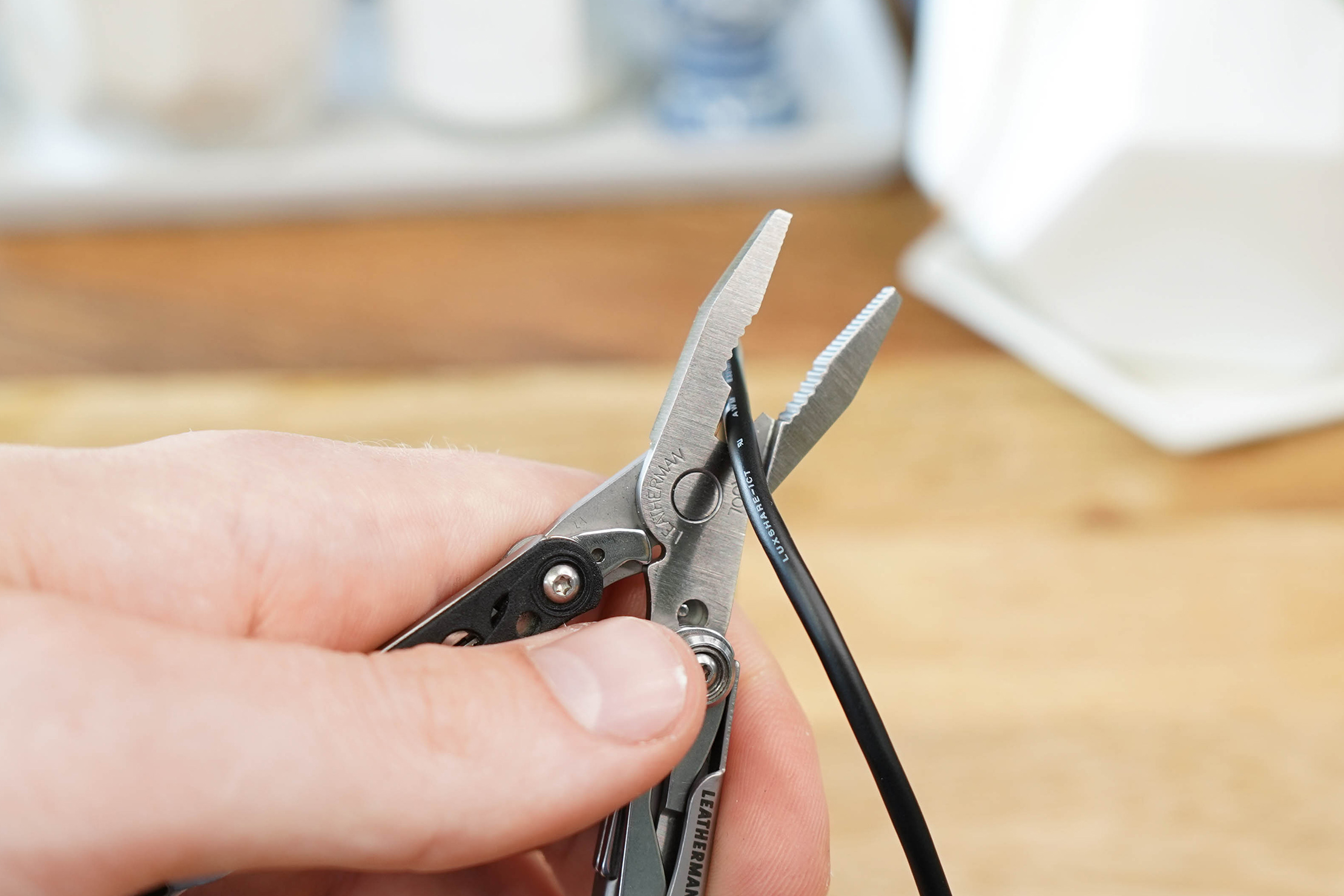 LEATHERMAN, Style PS Keychain Multitool with Spring-Action