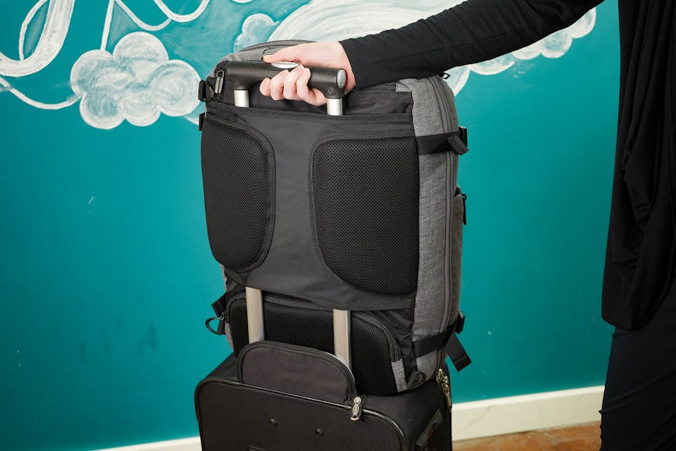 AmazonBasics Slim Travel Backpack Weekender Review Pack Hacker