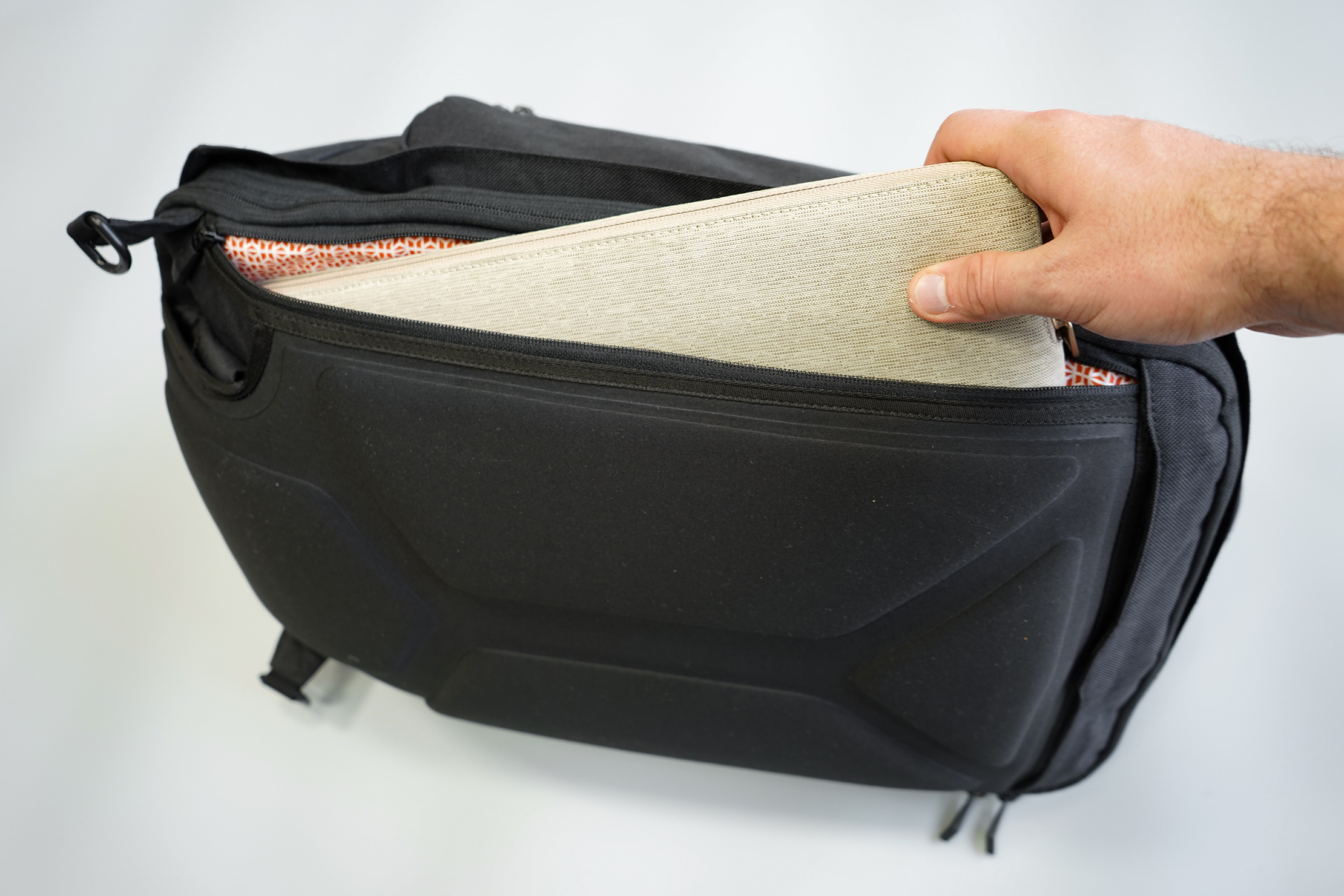 Knack Large Expandable Pack Laptop Compartment