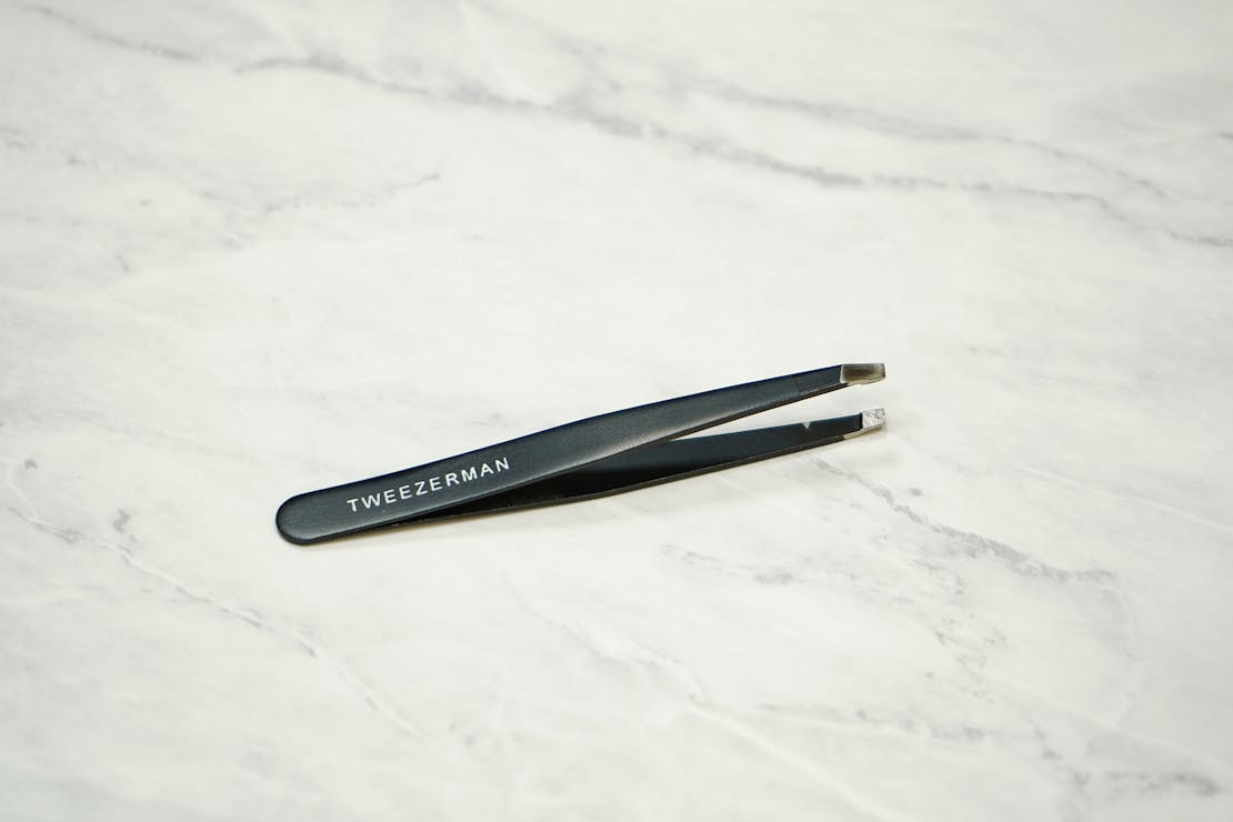 Tweezerman Slant Tweezer