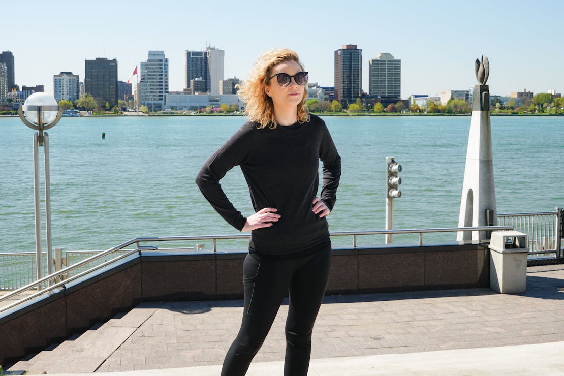 WoolOvers Lightweight 100% Merino Sweater In Detroit, Michigan