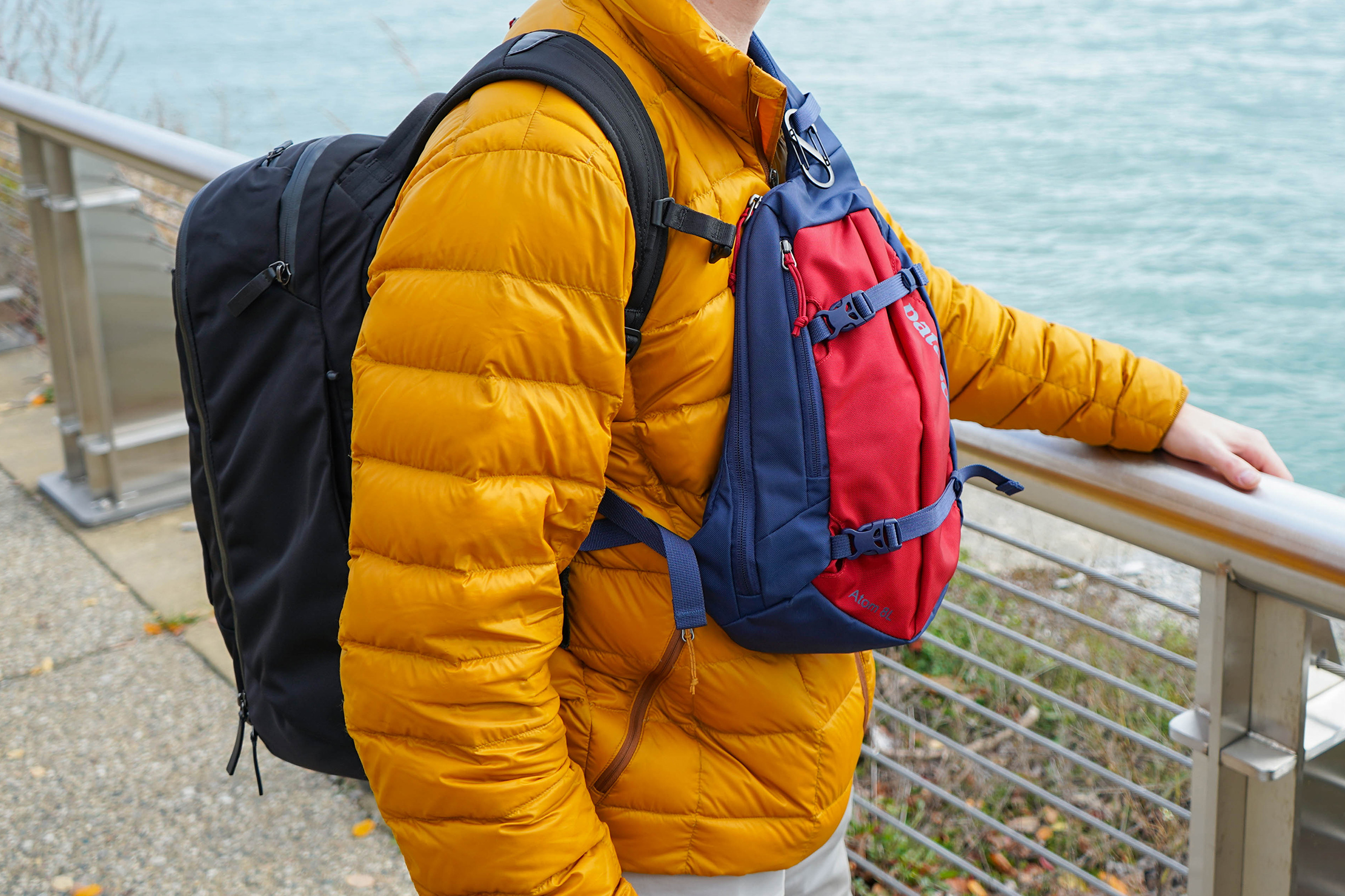 Patagonia atom sling 8l classic online red