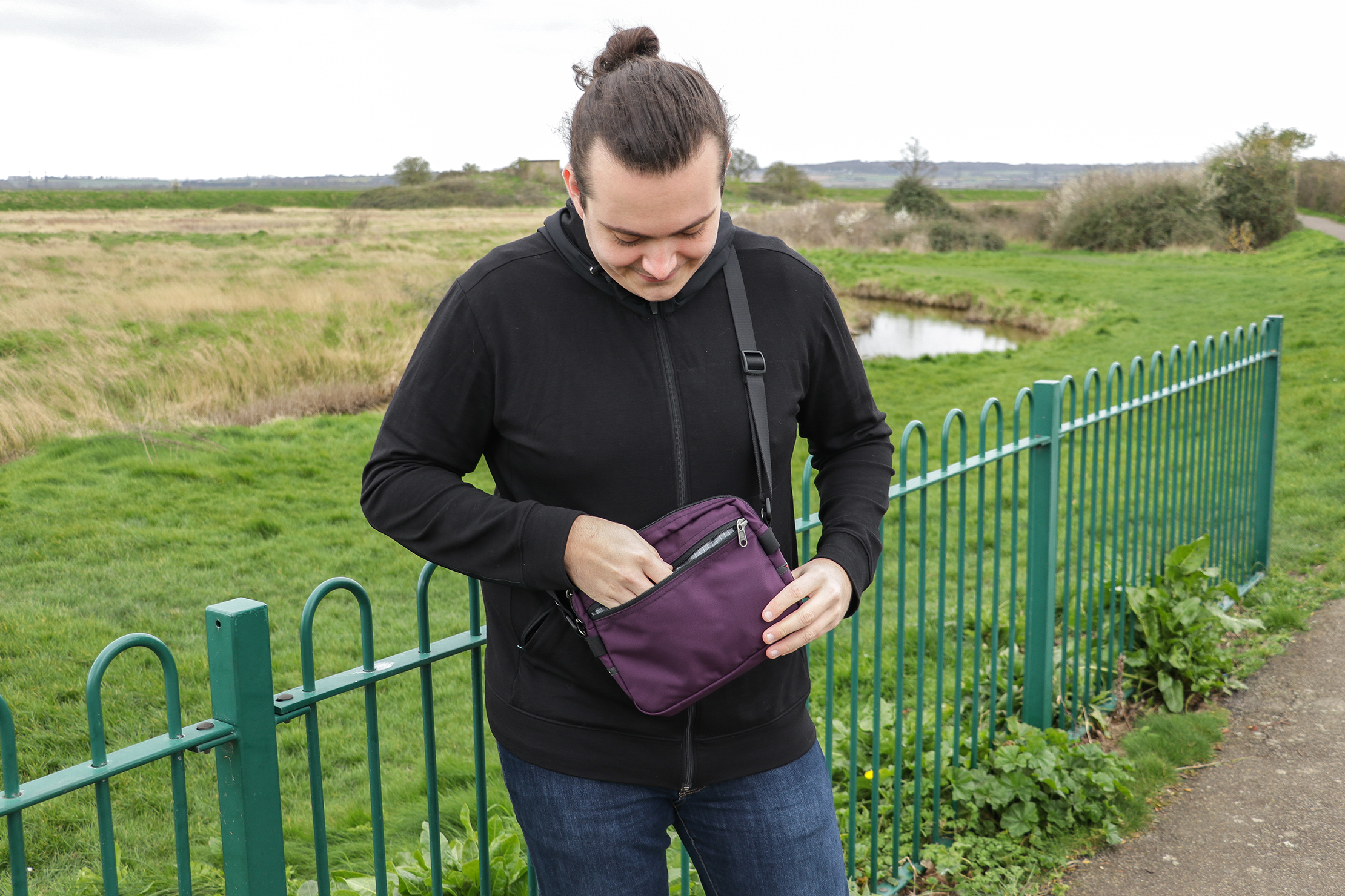 Tom Bihn Side Kick In Essex England