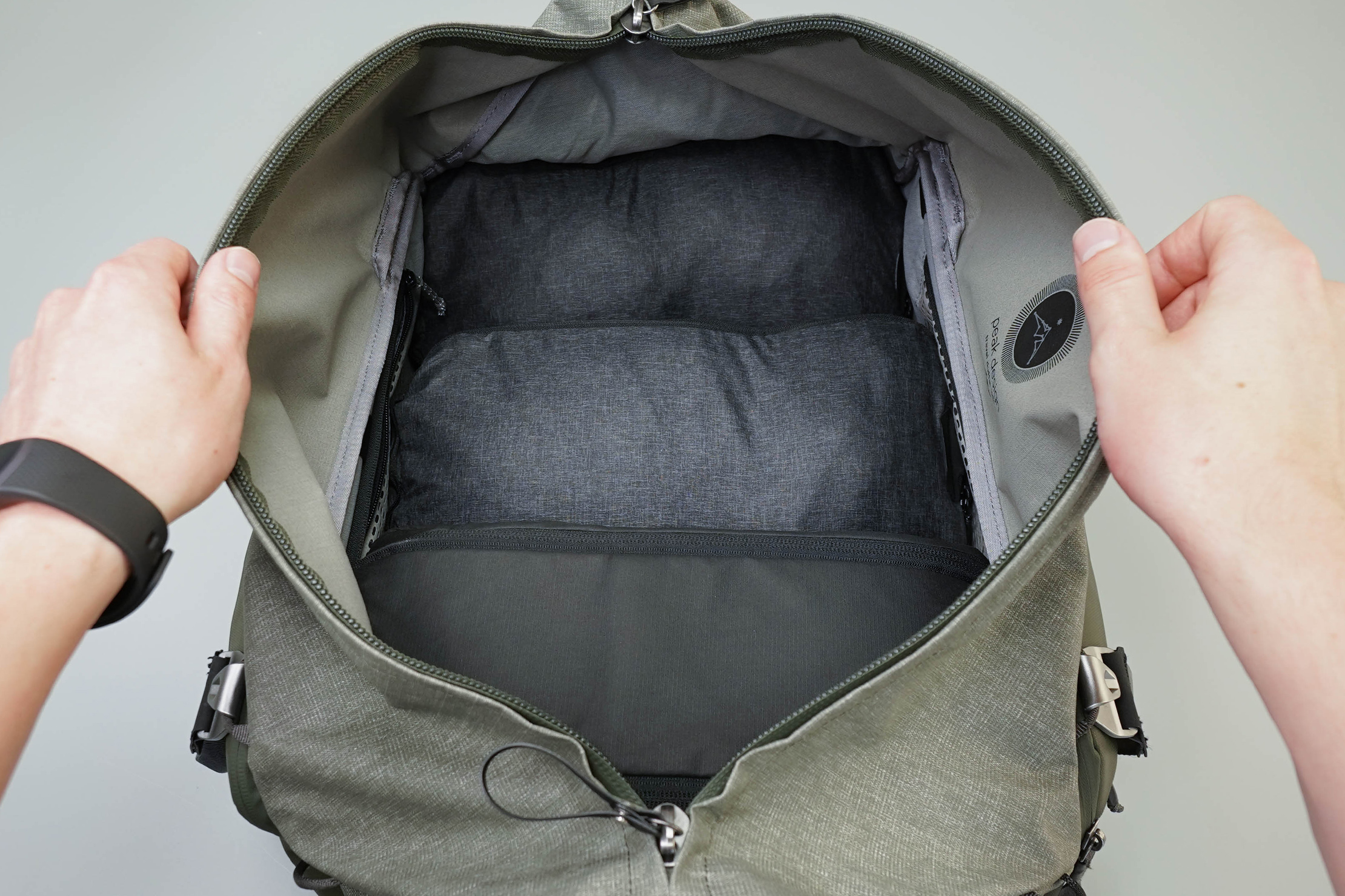 peak design duffel 35l