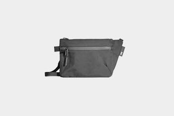 Aer Sling Pouch