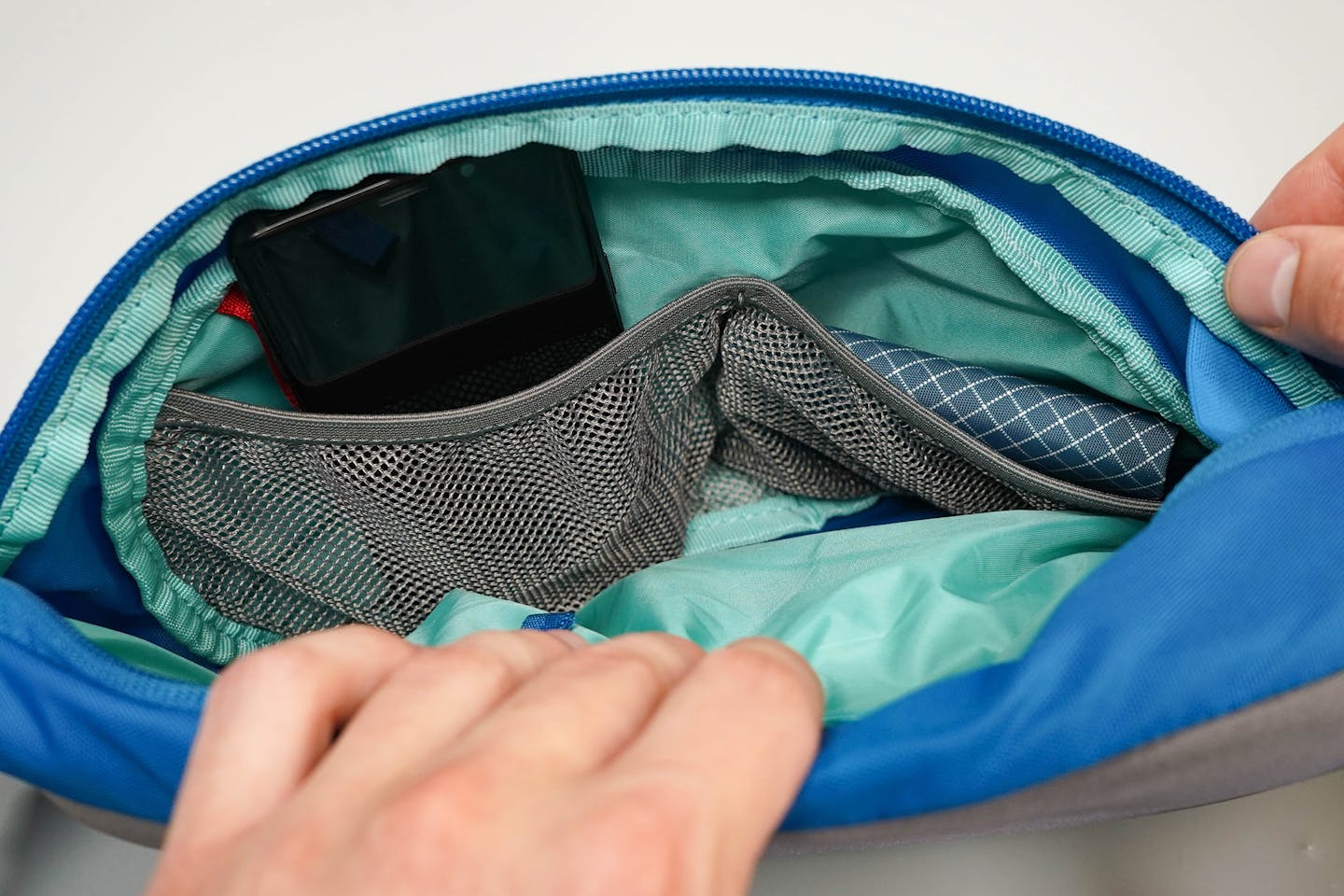 Osprey Daylite Shoulder Sling Review 7.3/10 Pack Hacker