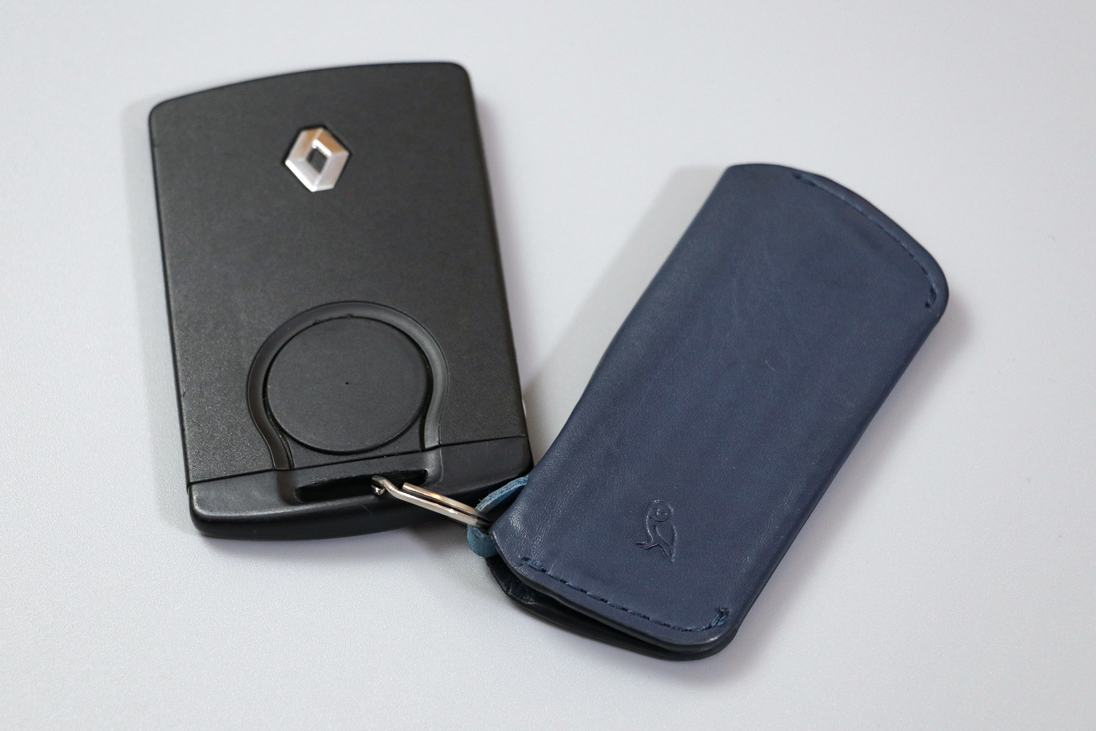 Bellroy Key Cover Plus With A Car Key Attached