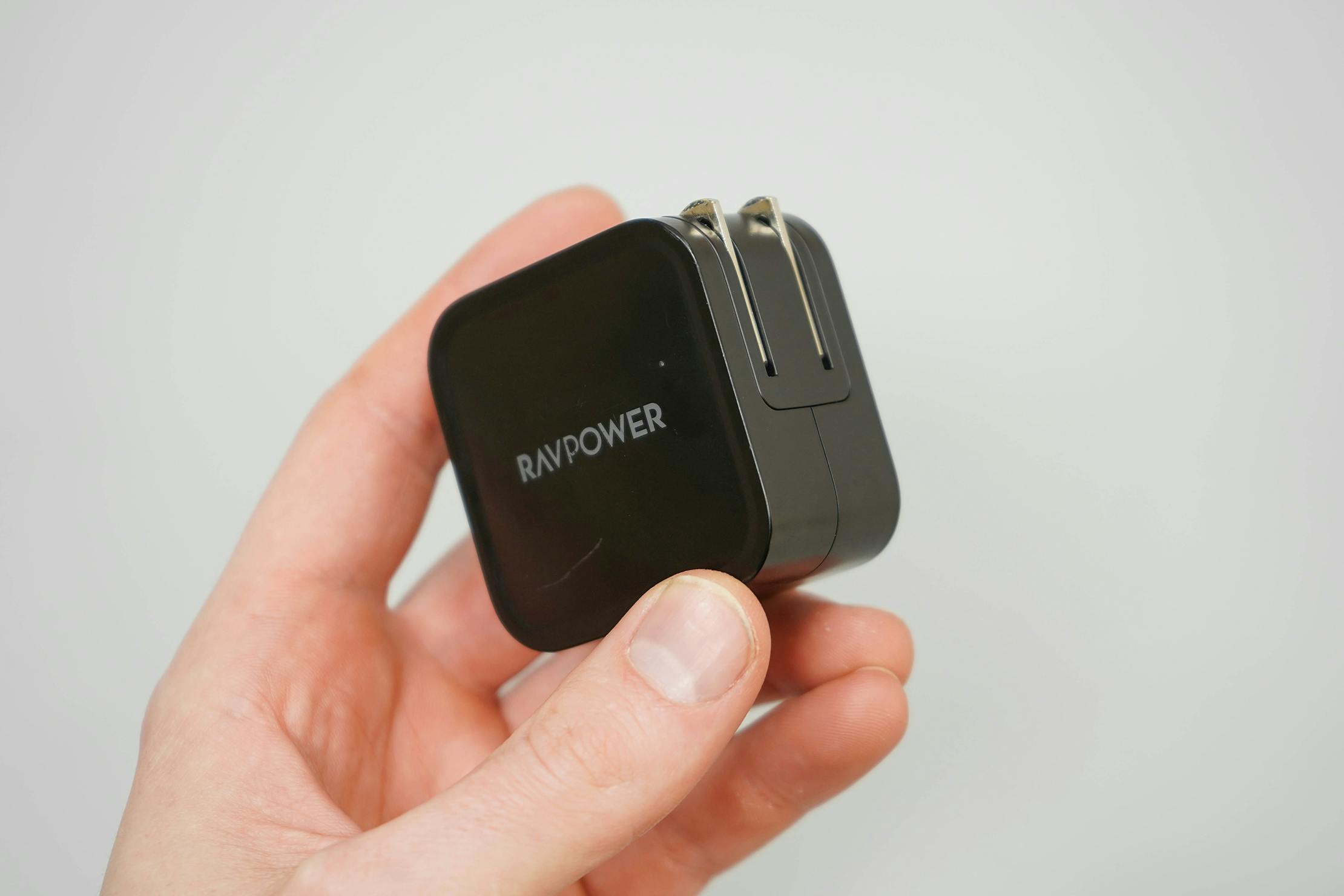 RAVPower 61W PD 3.0 GaN Wall Charger Review | Pack Hacker