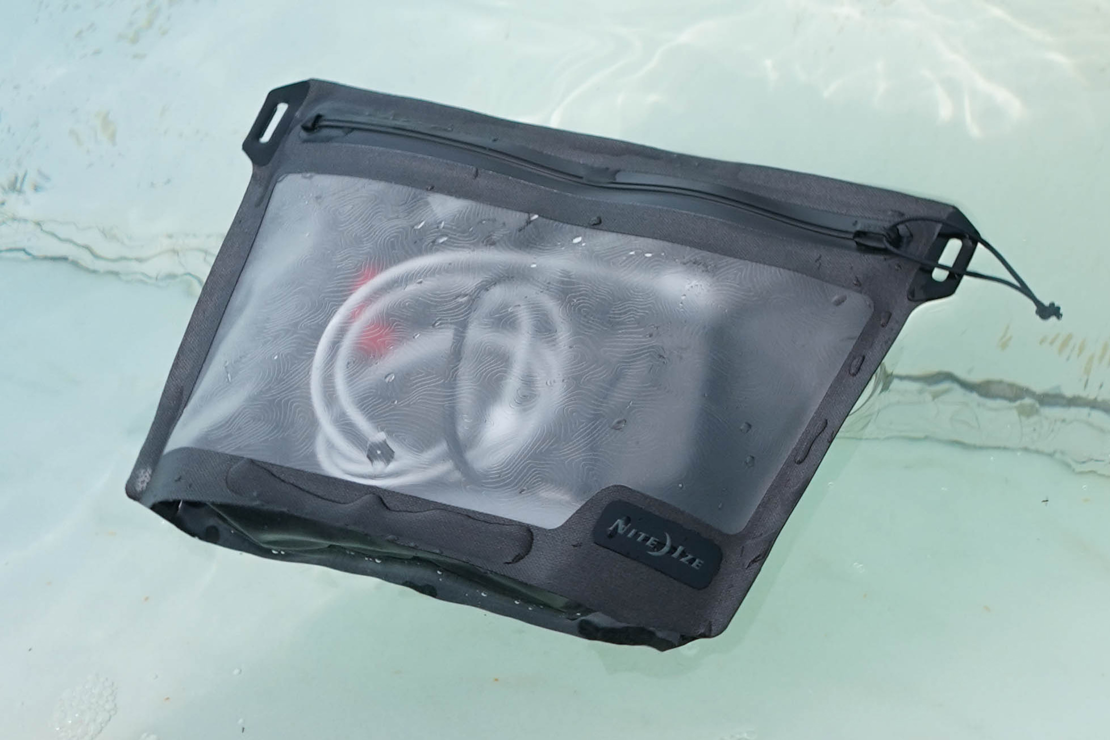 RunOff® Waterproof Pocket