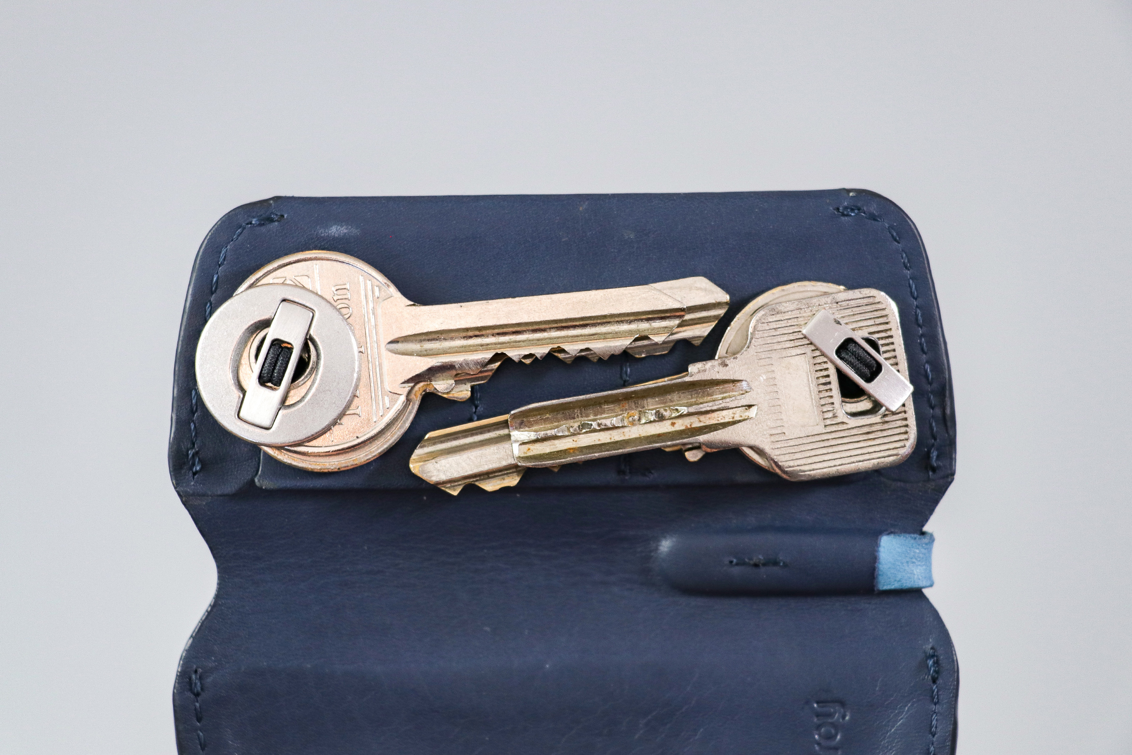 Bellroy Key Cover Plus With Two Keys In Either Side
