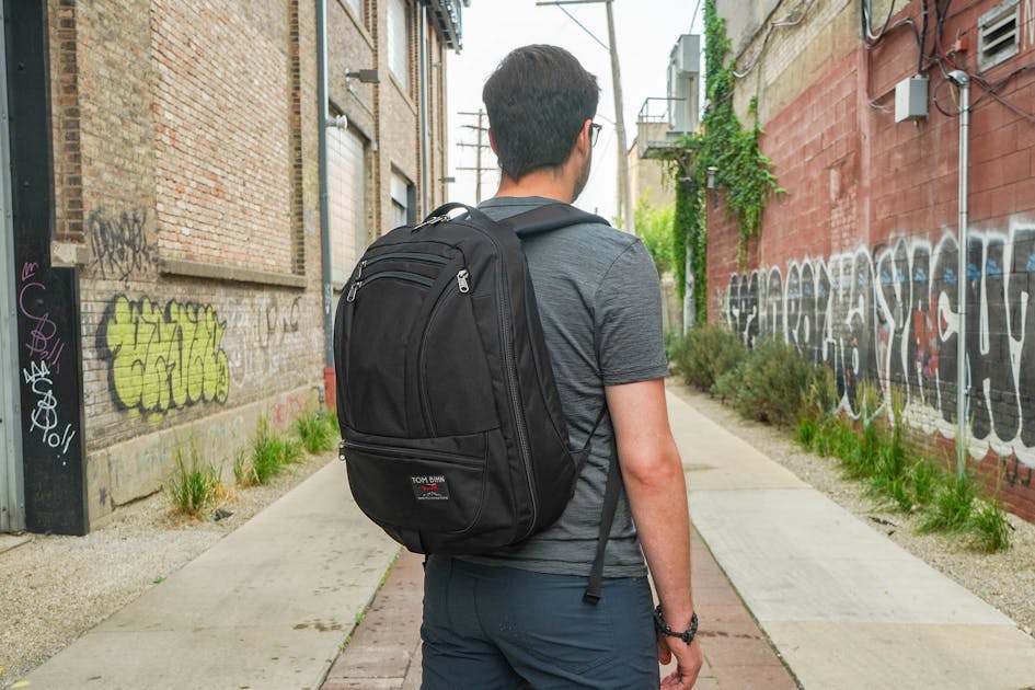 Tom Bihn Synik 30 Backpack Review | Pack Hacker