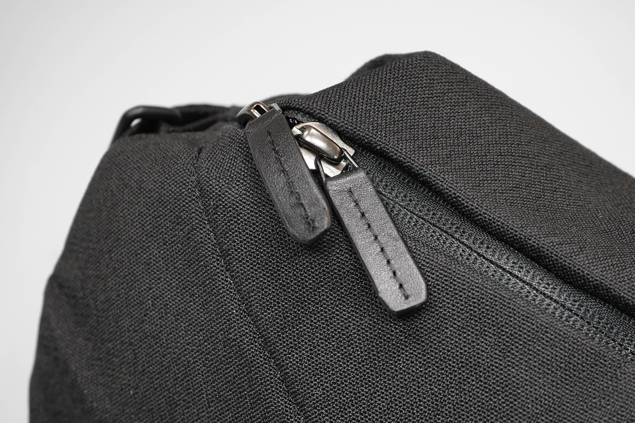 Bellroy Sling Zippers