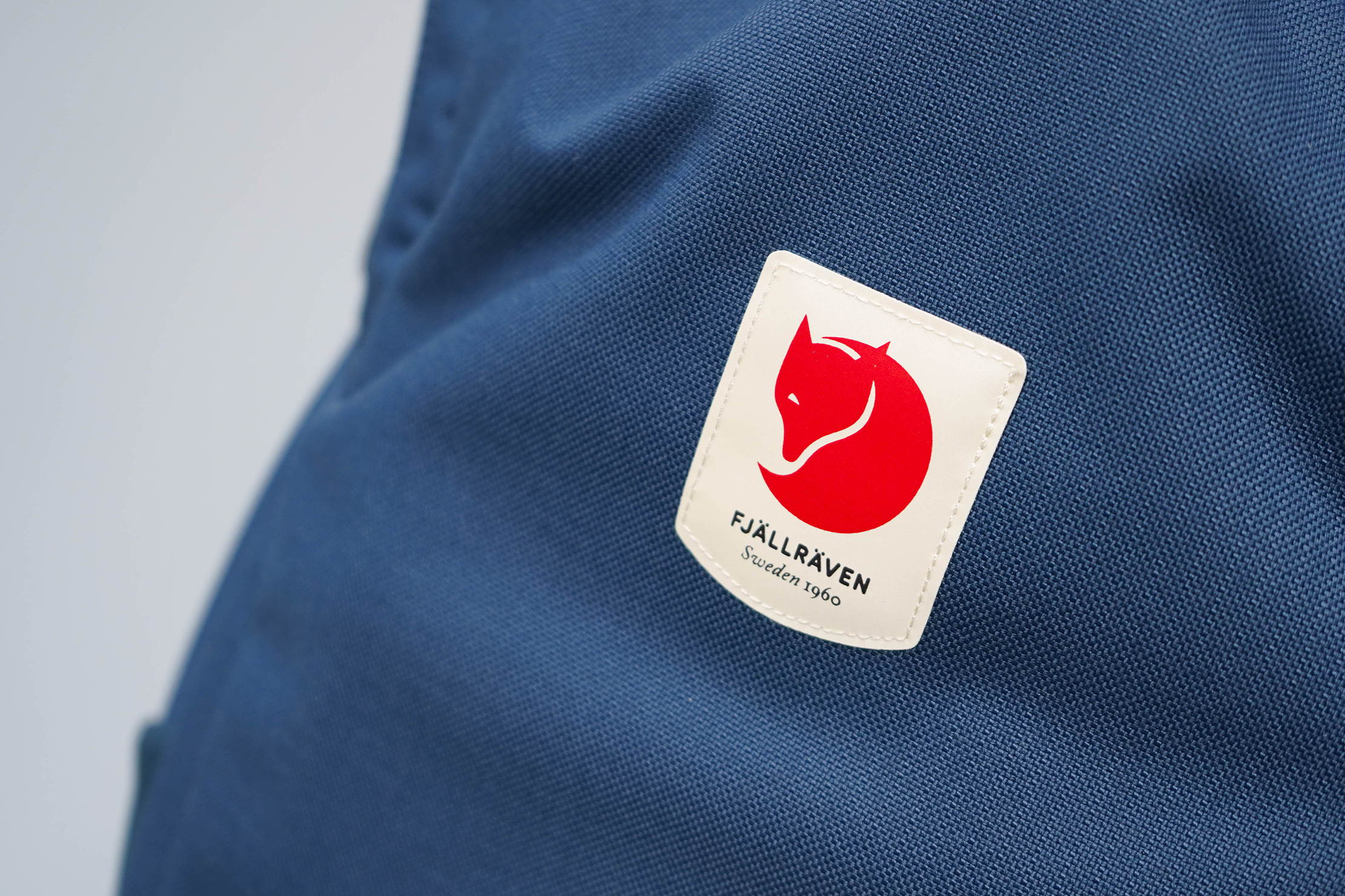 Fjallraven Ulvo 23 Backpack Logo