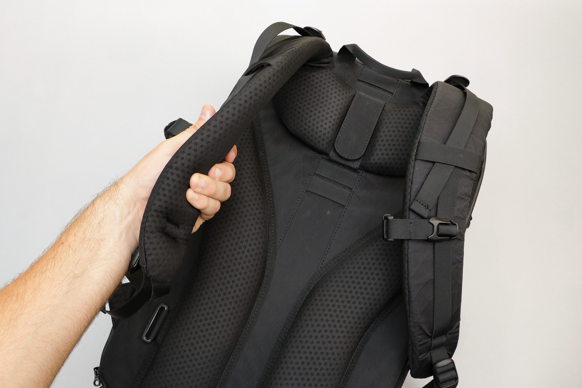 outbreaker travel backpack