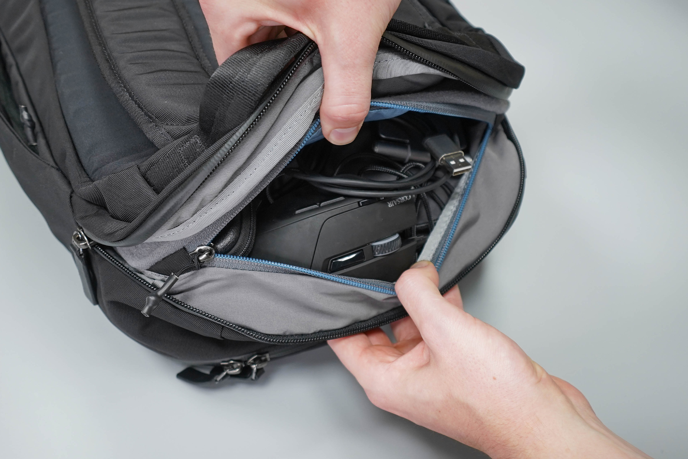 Bellroy Transit Backpack Tech Pocket