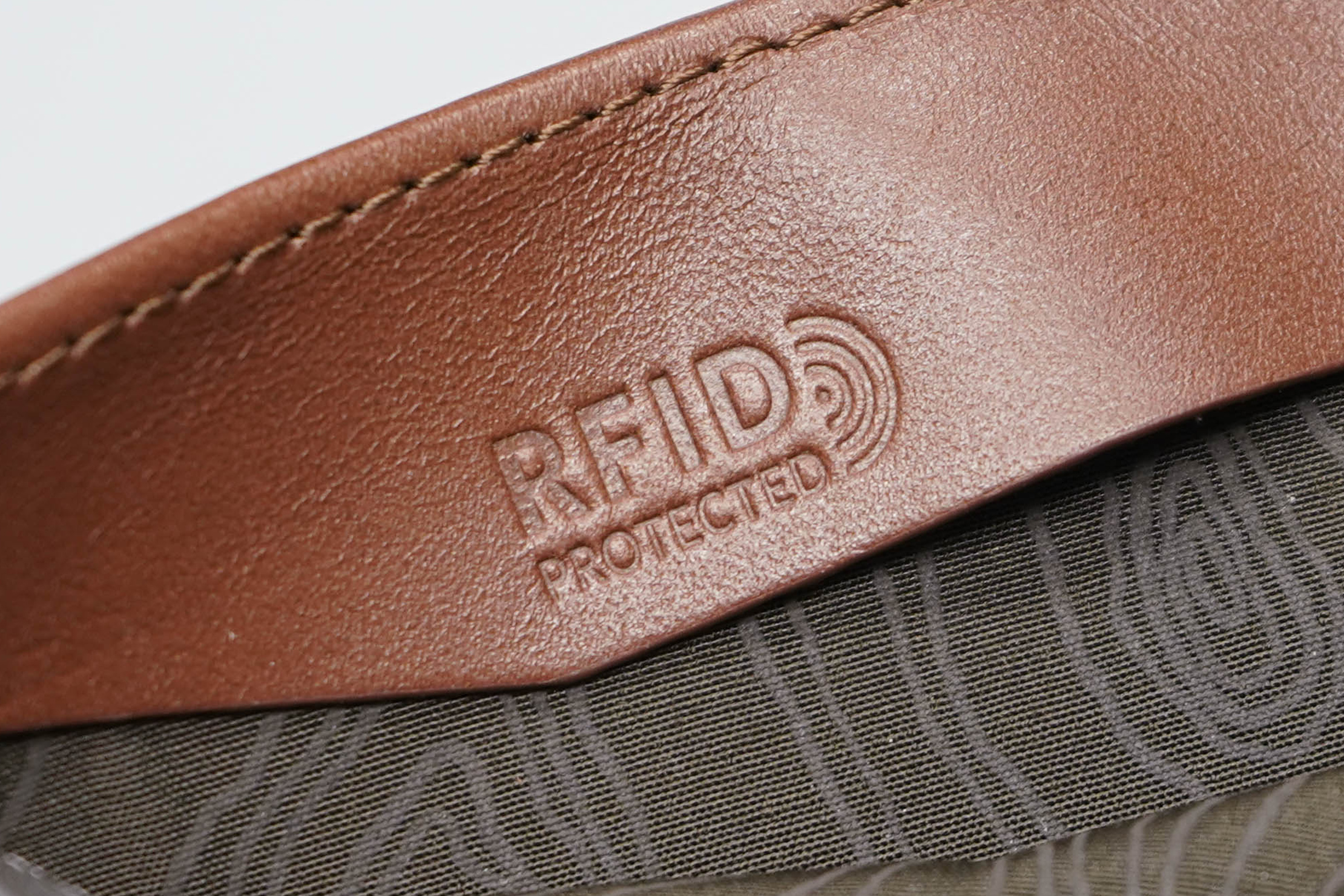 Bellroy Hide And Seek RFID Wallet Huckberry Exclusive RFID Logo