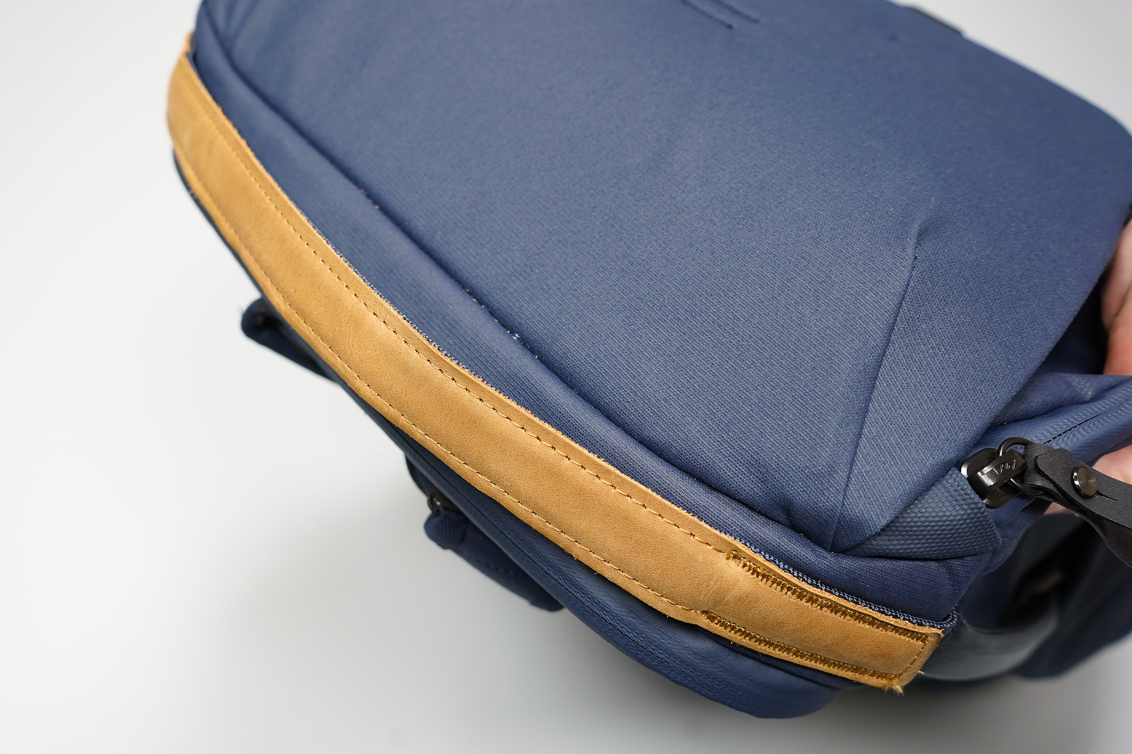 Peak Design Everyday Backpack 30L (V2) Top Handle