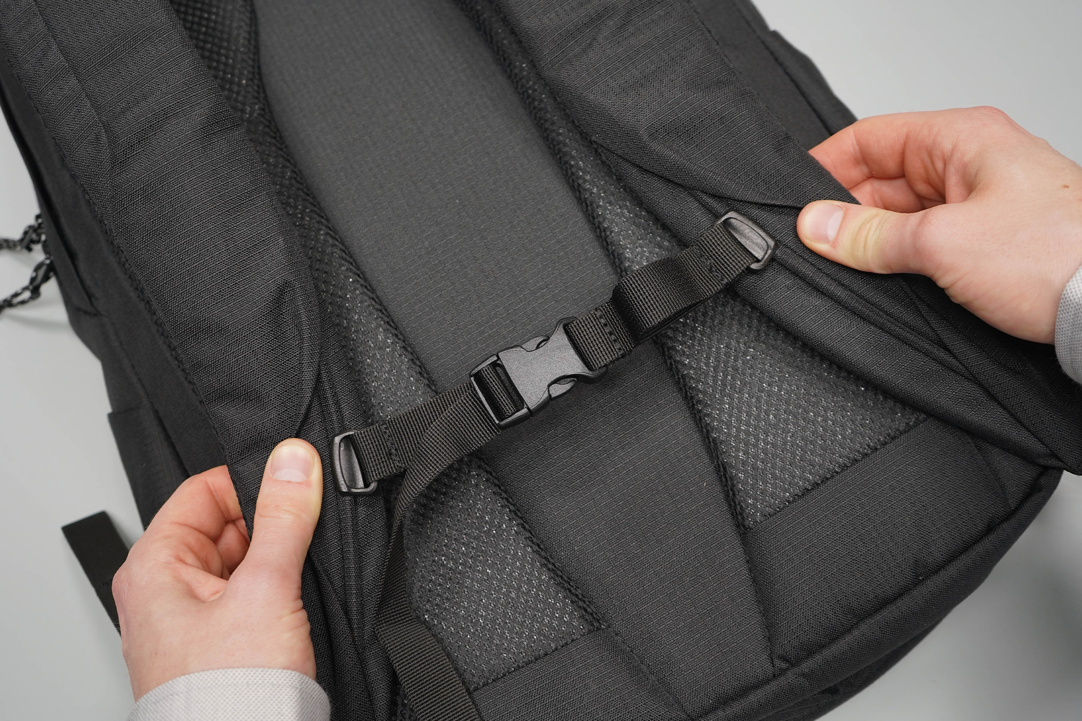 Ogio Shadow Flux 420 Backpack Sternum Strap