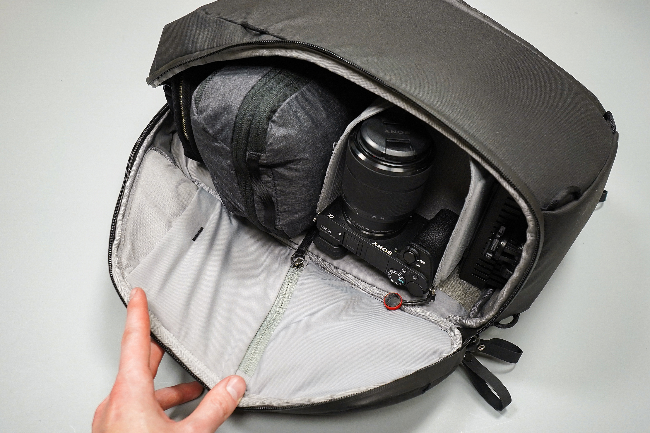 Peak Design Everyday Backpack Zip 20L Fully Packed