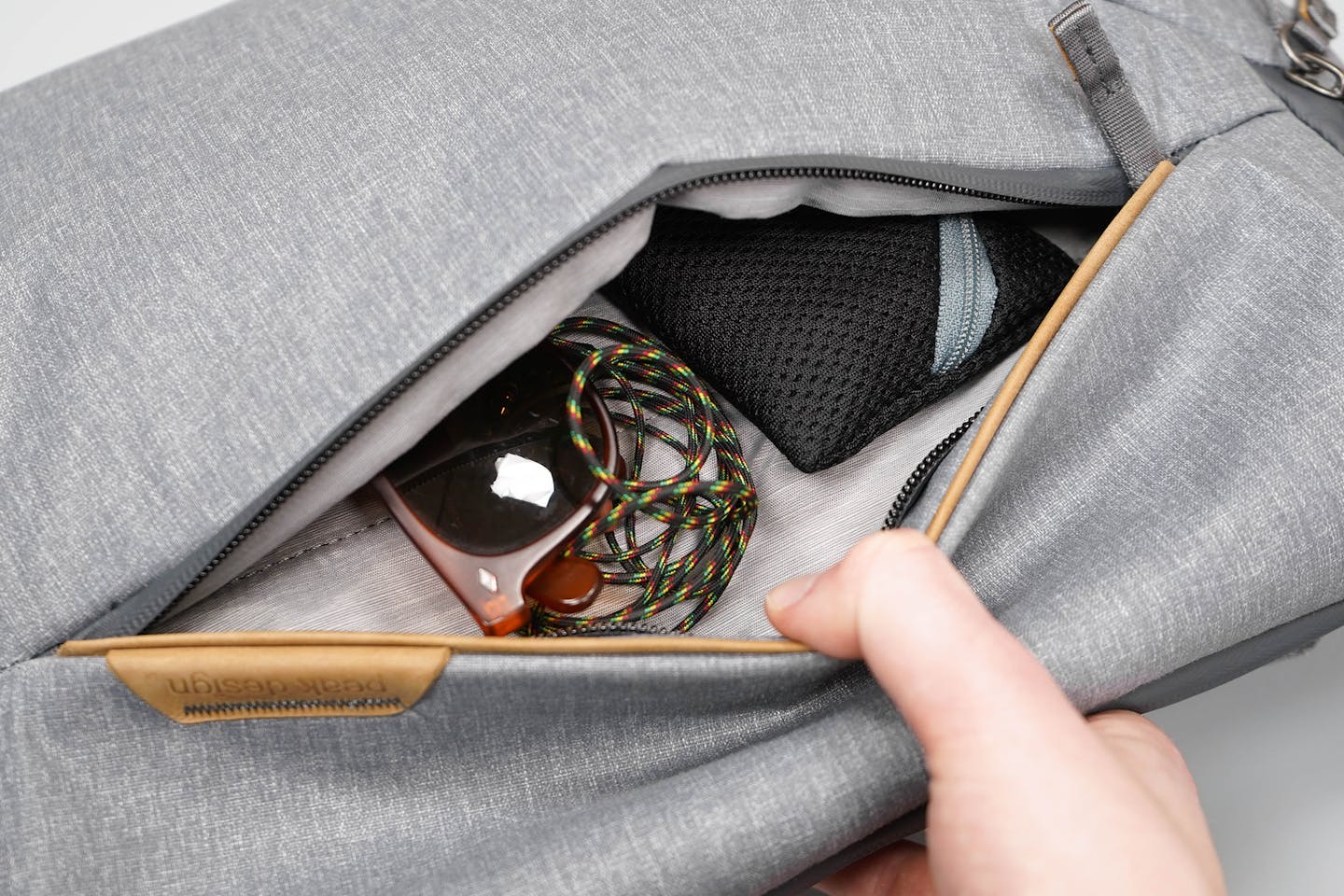Peak Design Everyday Sling 10L V2 Review Pack Hacker