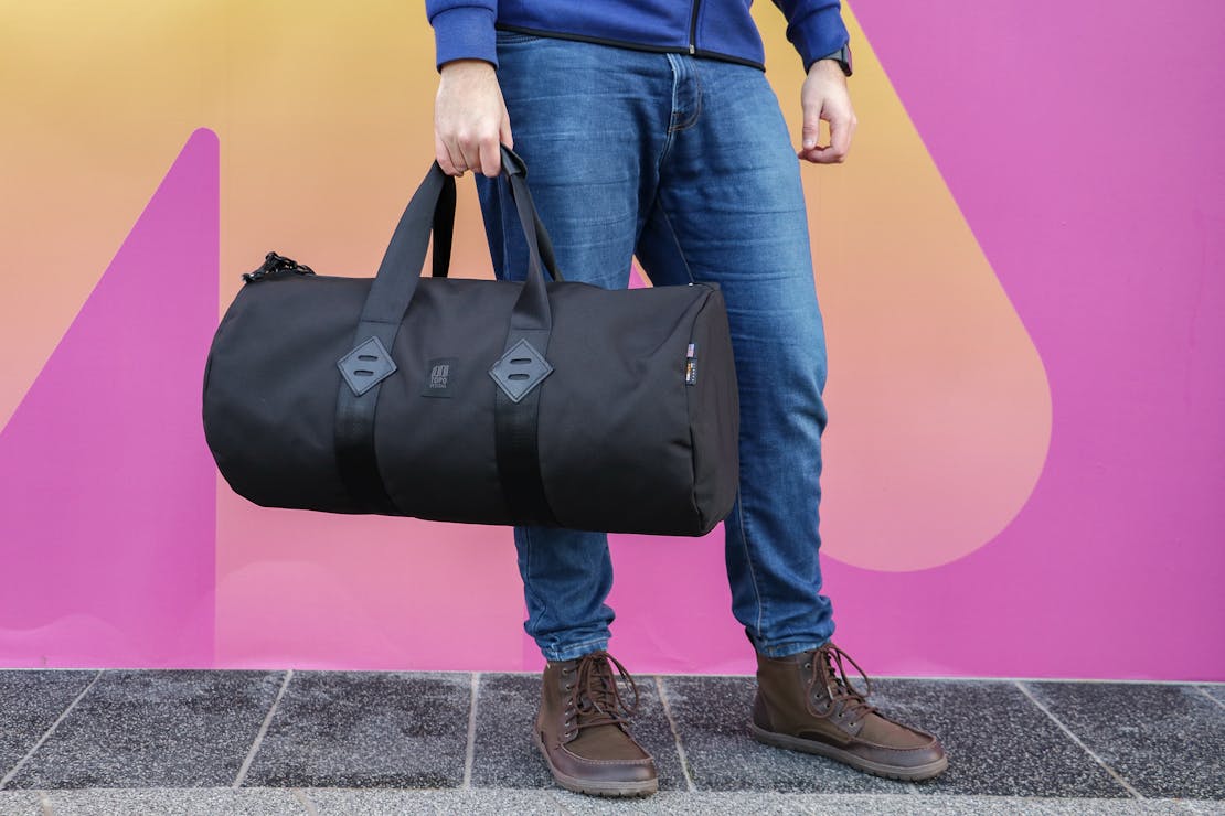 lululemon - Ready, set, weekend. This roomy duffle has compartments for  everything you need (including a laptop). The added bonus—with convertible  straps, you can switch things up and carry it as a